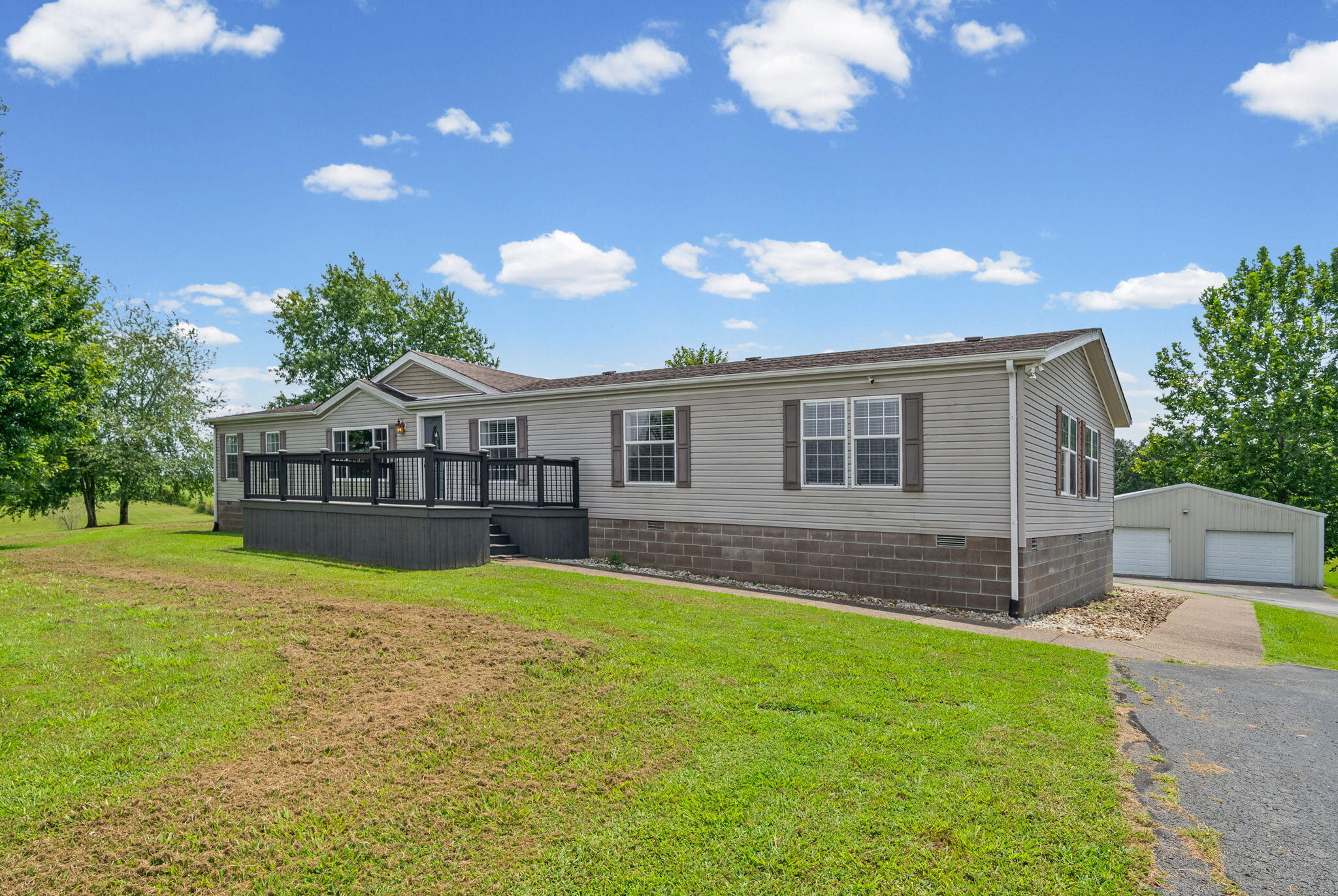 362 J P Hanks Road Property Photo 6