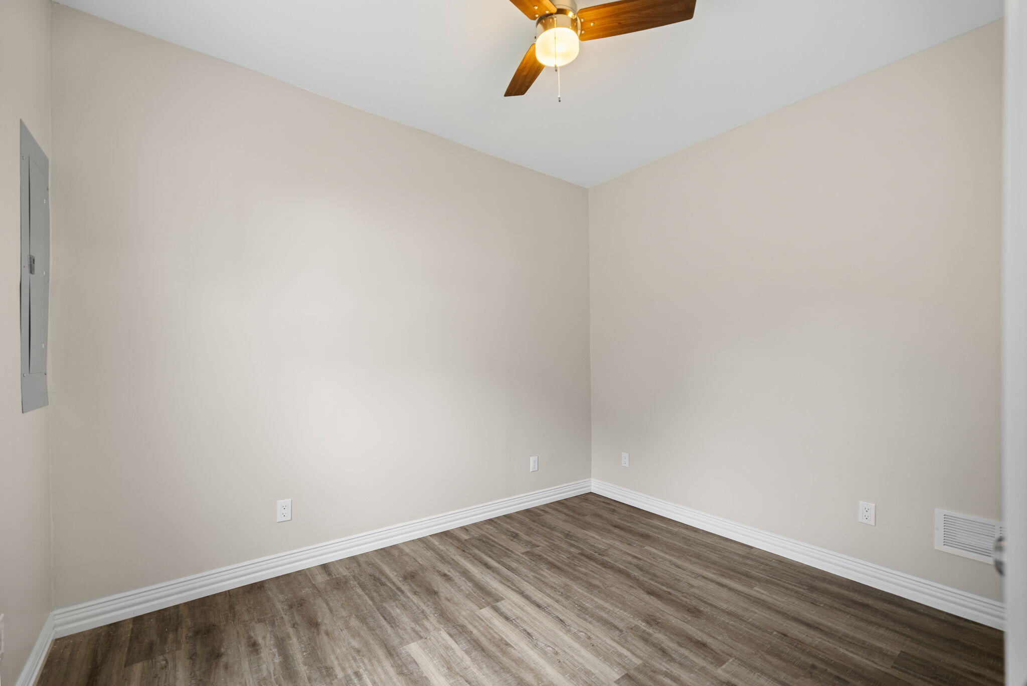 11201 Kentucky 57 Property Photo 25