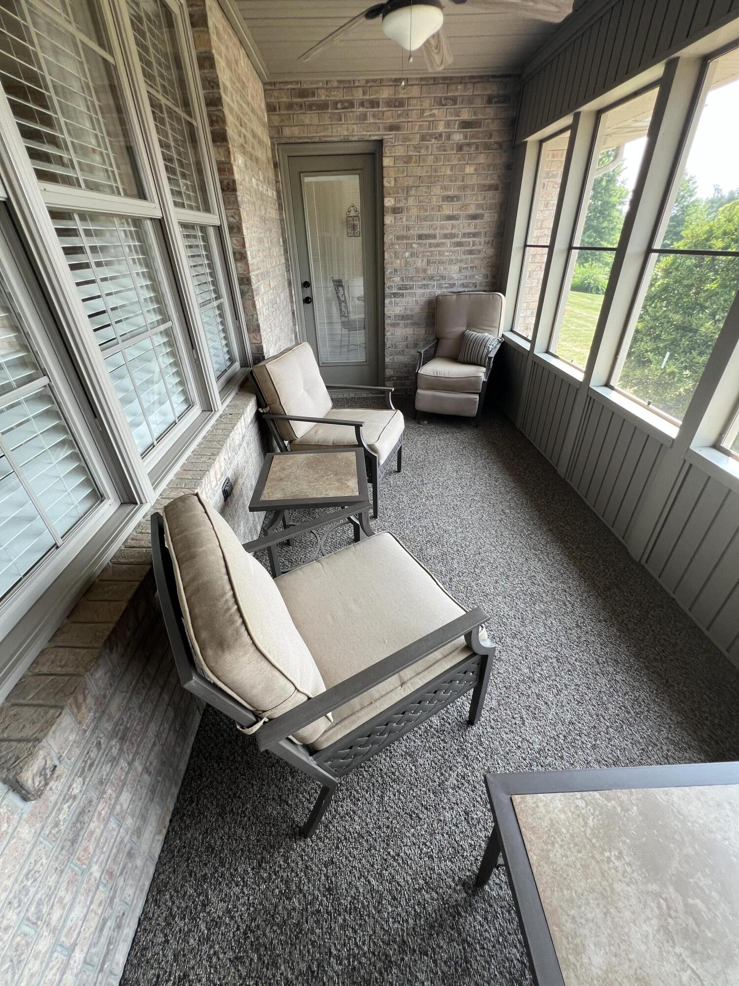 237 Hunter Trace Drive Property Photo 43