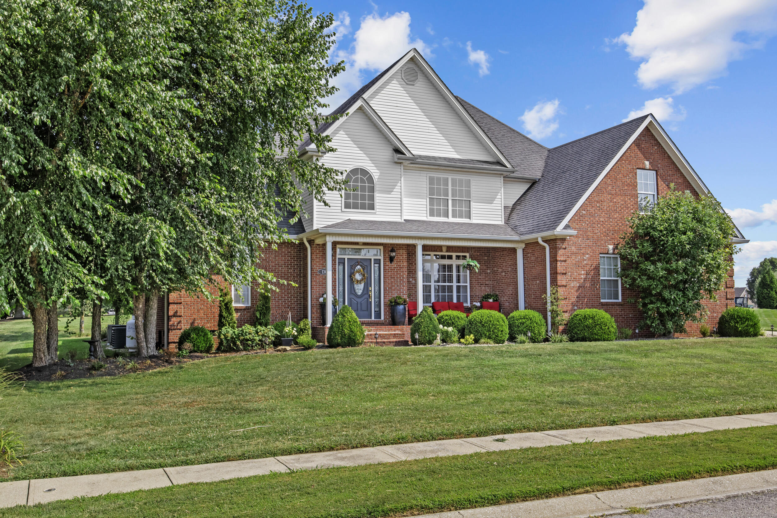 130 Winterberry Circle Property Photo 4