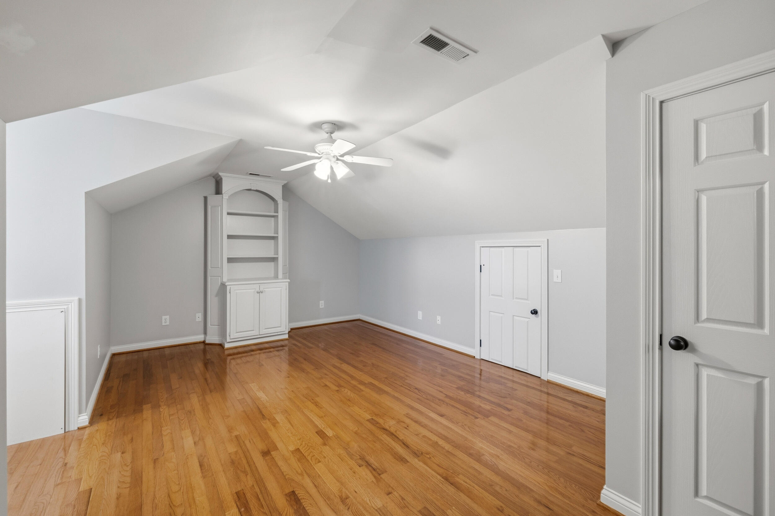 2820 Ashbrooke Drive Property Photo 37