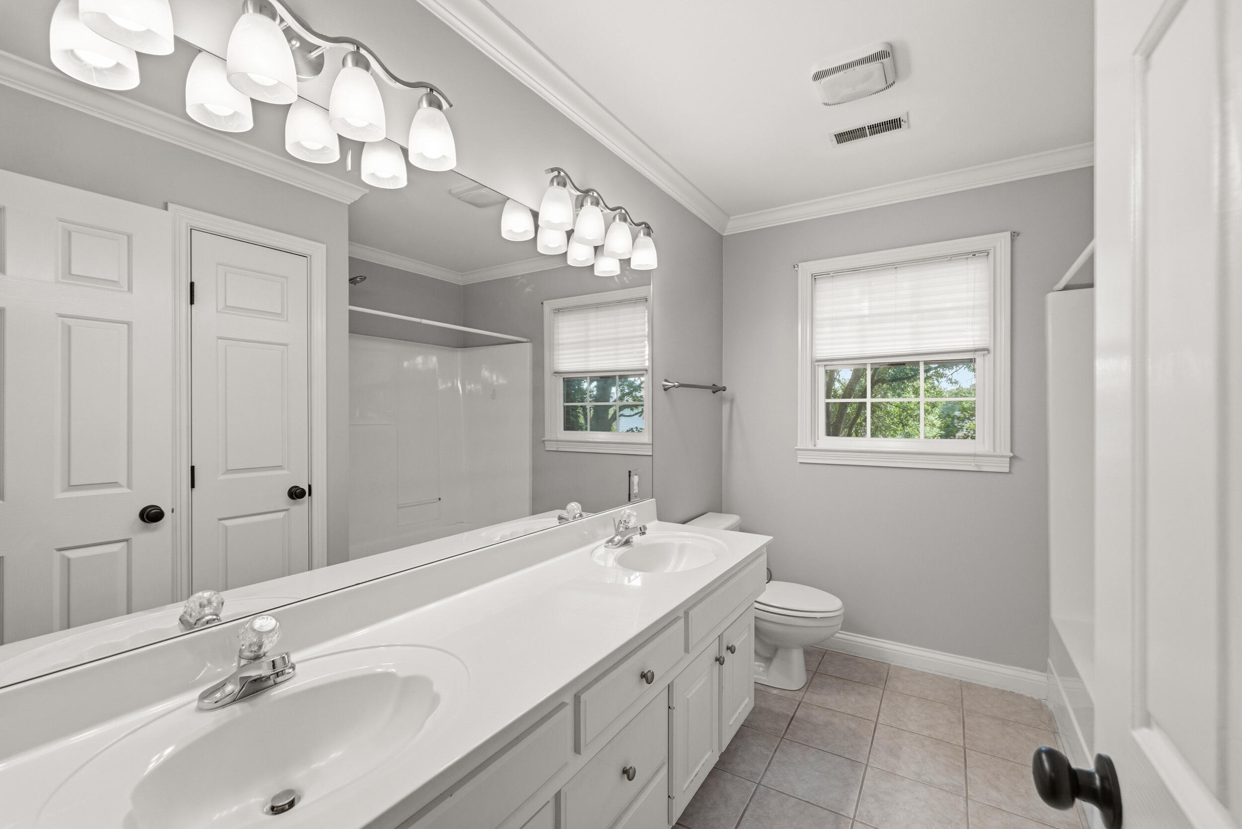 2820 Ashbrooke Drive Property Photo 40