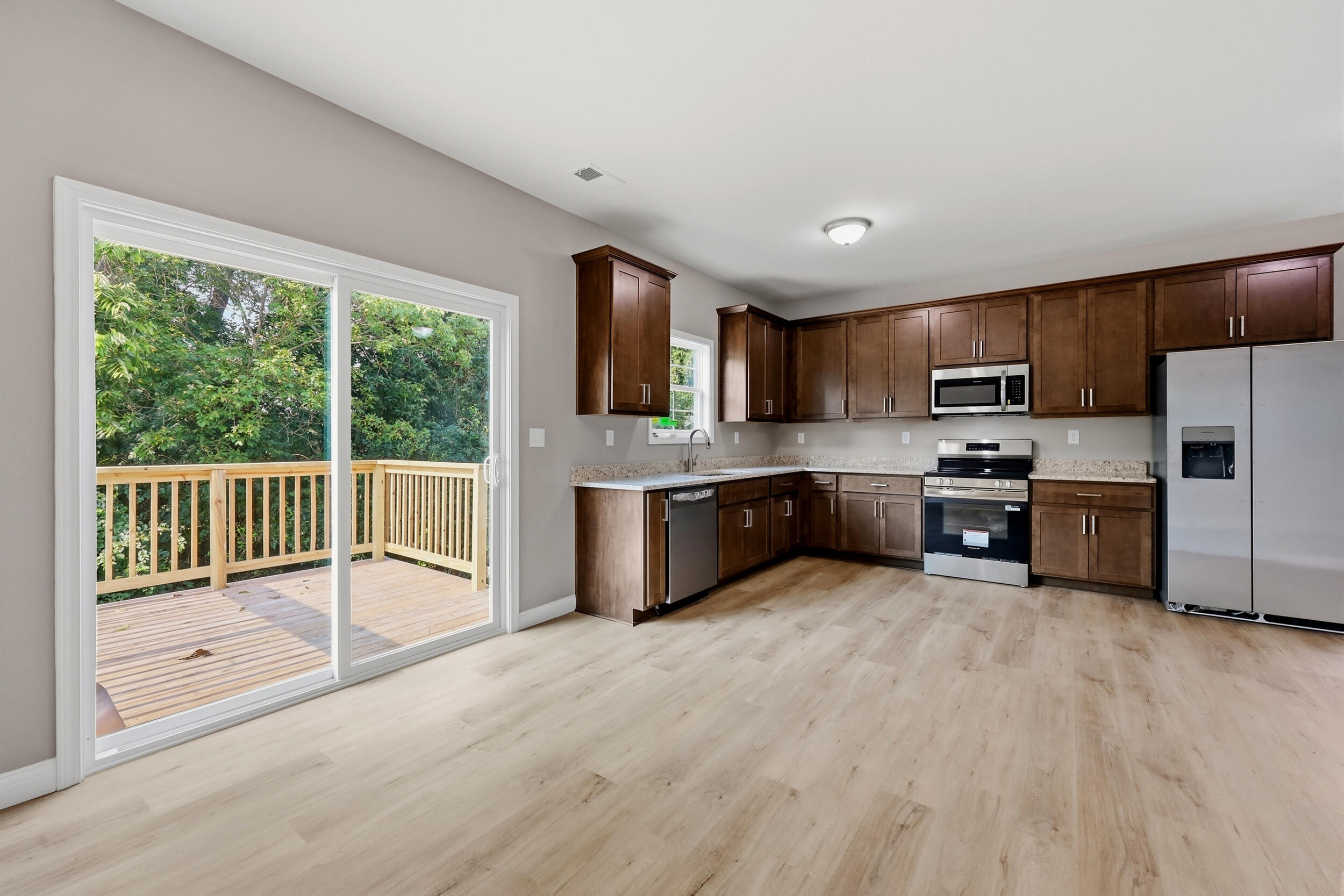 424 Main Avenue Property Photo 11