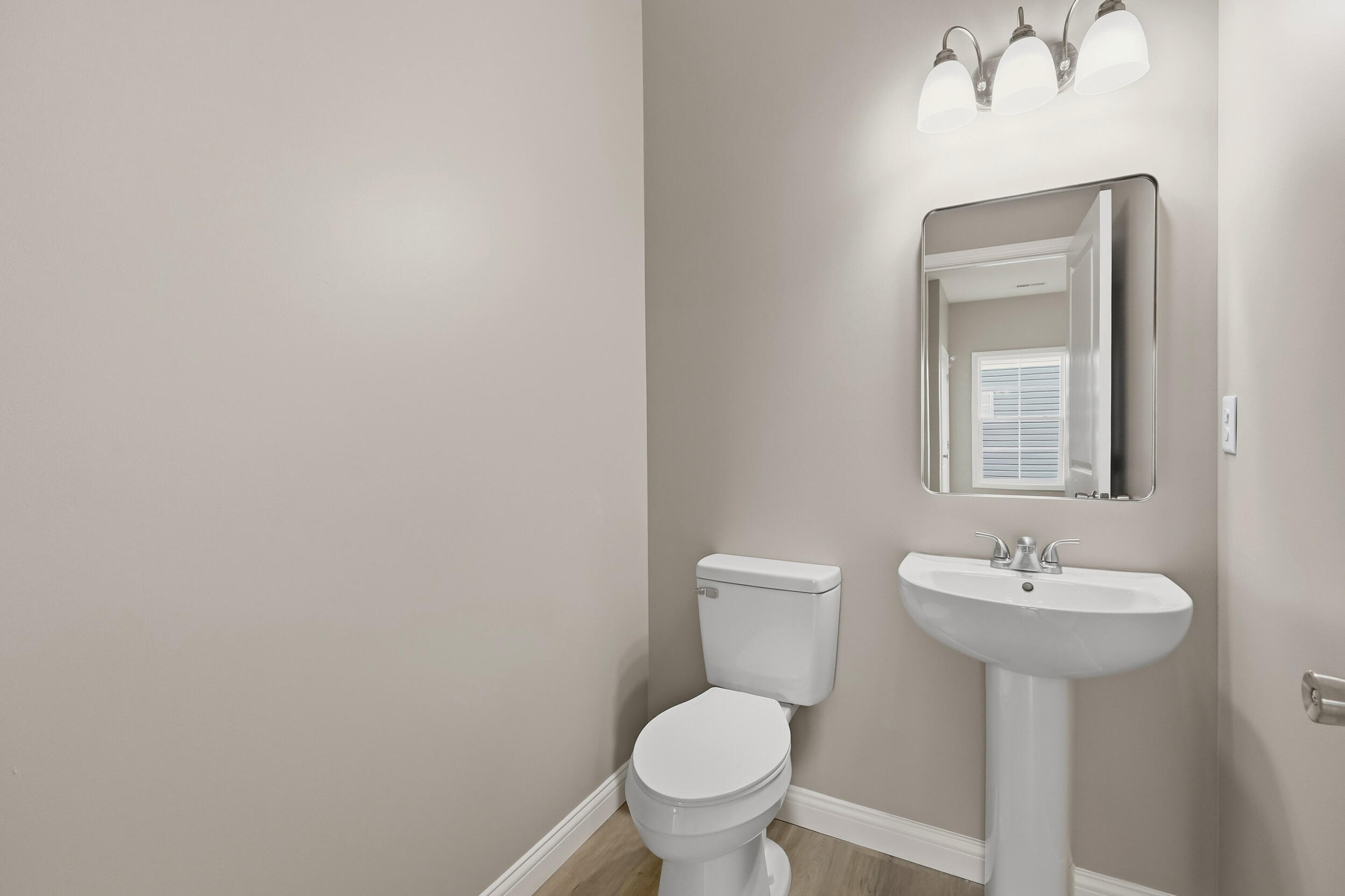 424 Main Avenue Property Photo 14