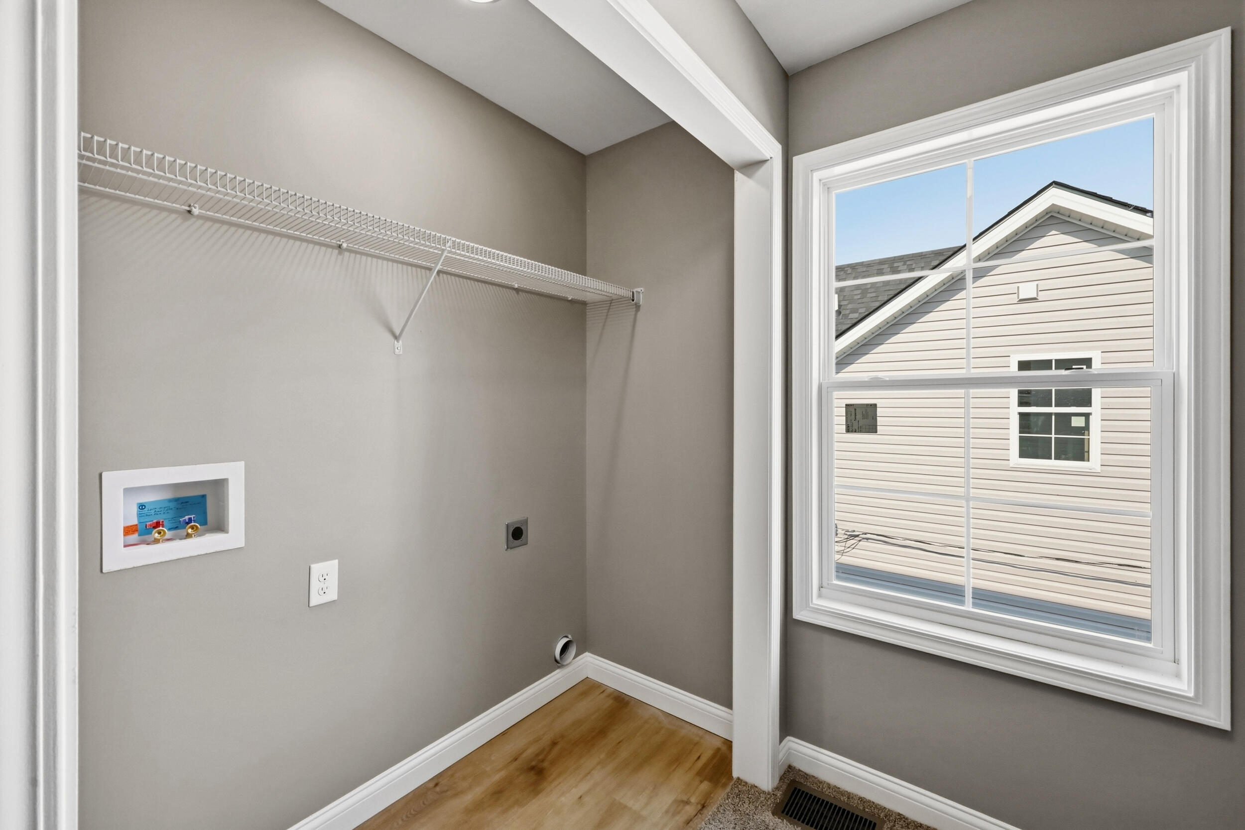 424 Main Avenue Property Photo 16