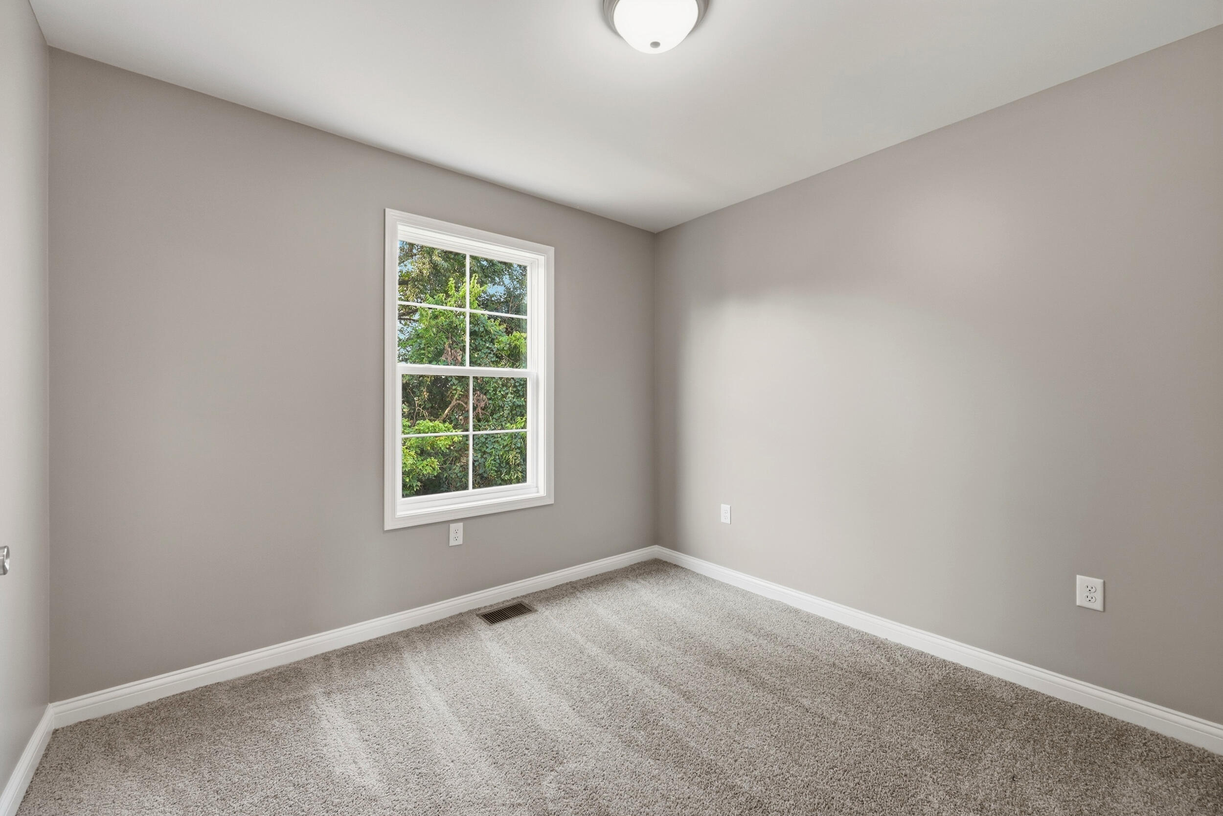 424 Main Avenue Property Photo 24