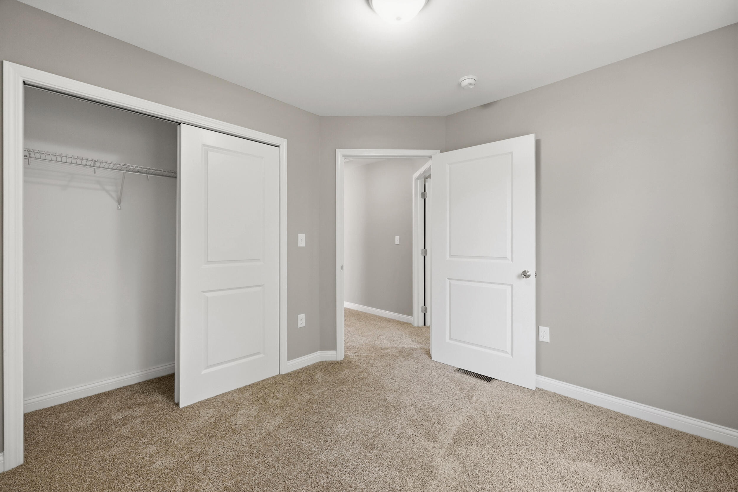 424 Main Avenue Property Photo 25