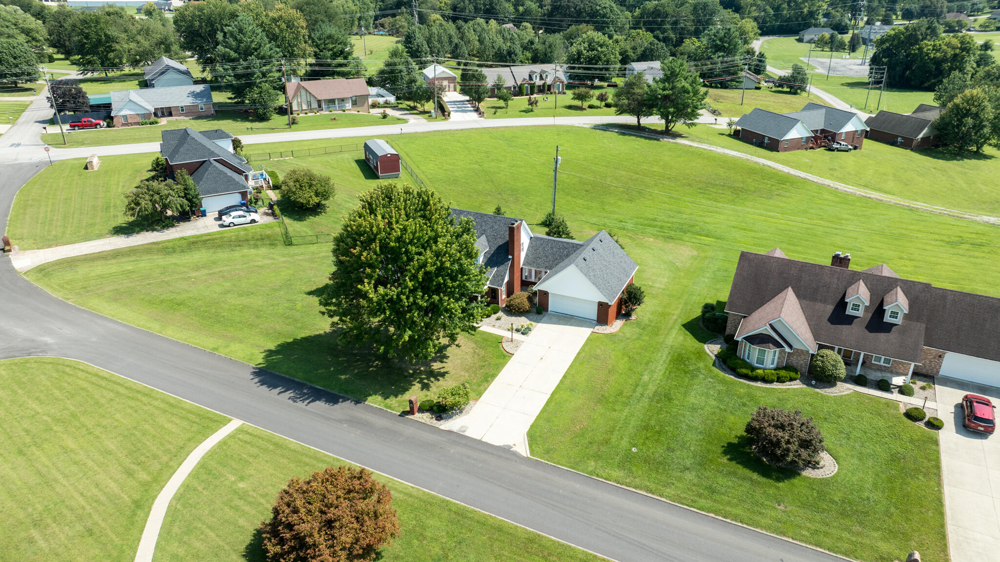 500 Natures Pointe Drive Property Photo 7