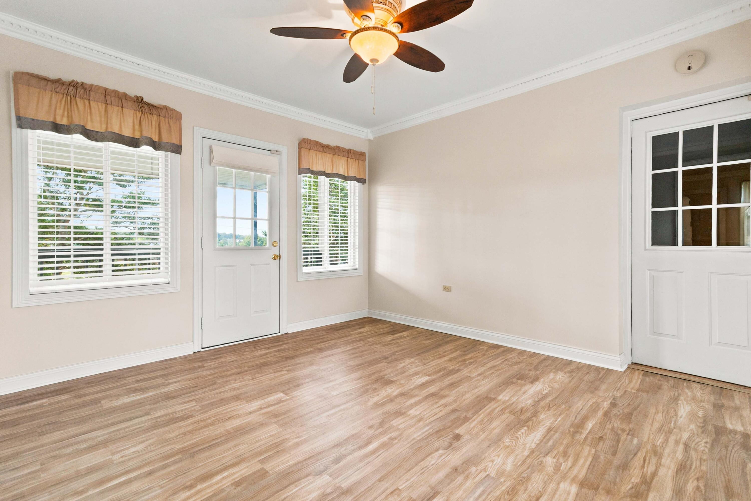 500 Natures Pointe Drive Property Photo 29