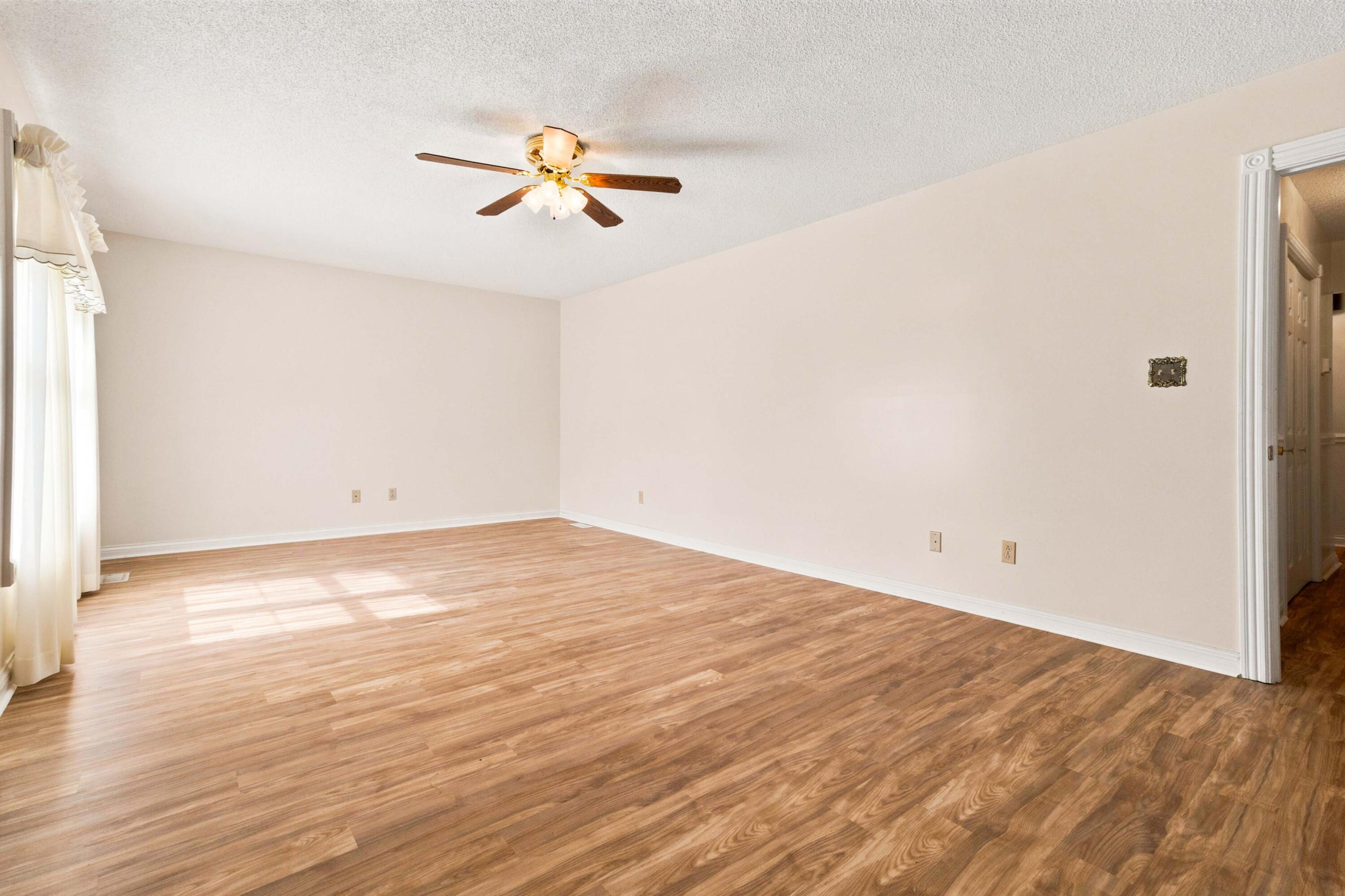 500 Natures Pointe Drive Property Photo 37