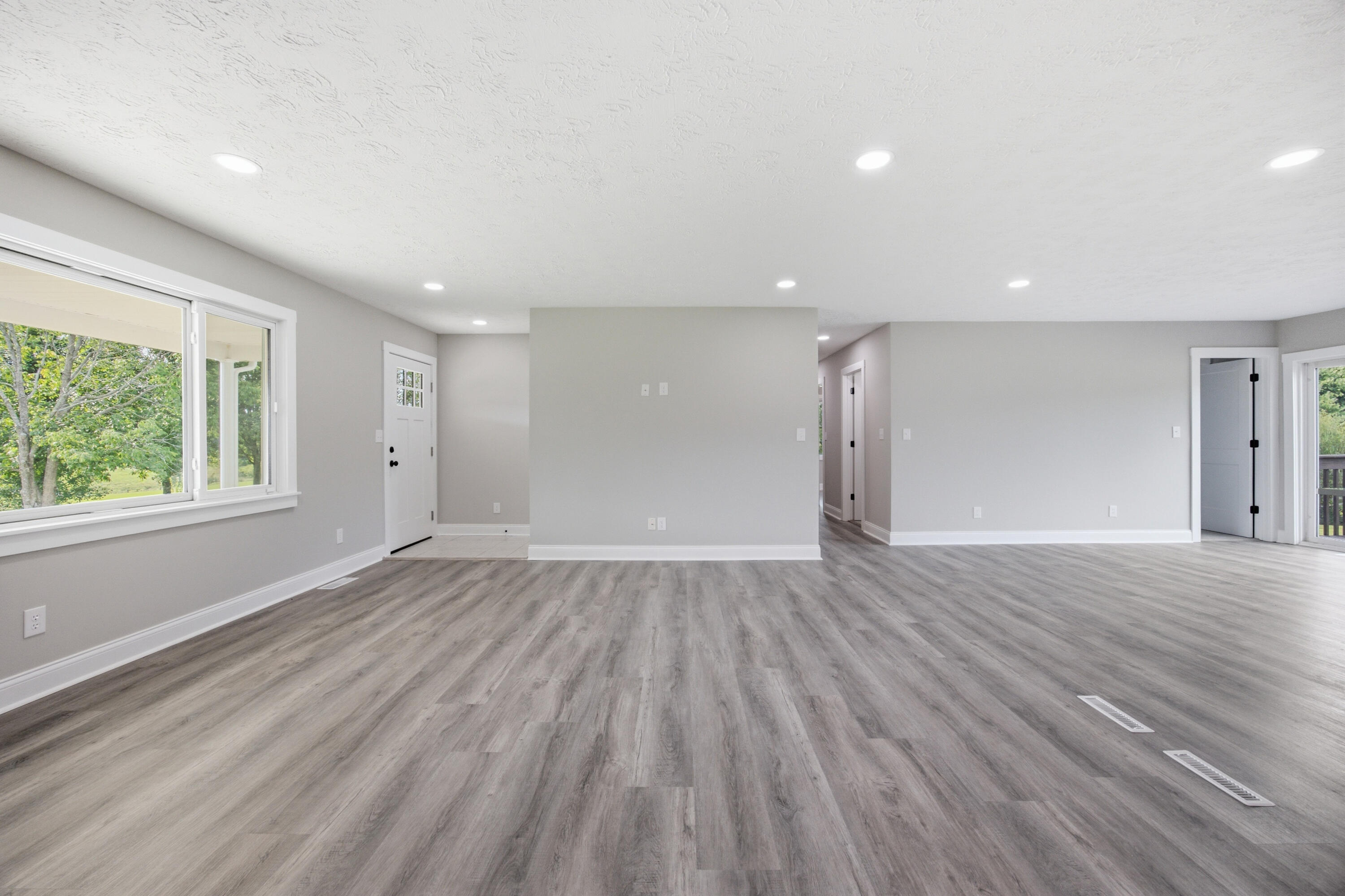 1279 Rice Road Property Photo 11