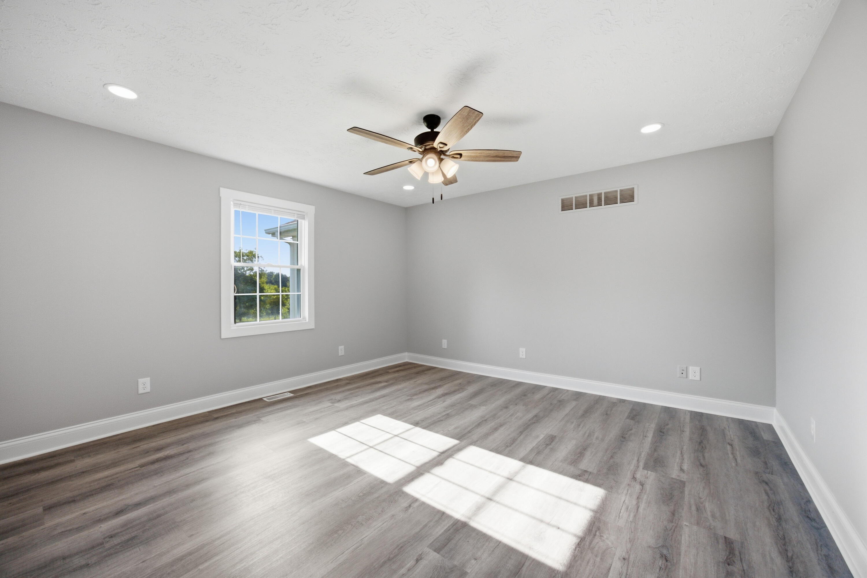 1279 Rice Road Property Photo 30