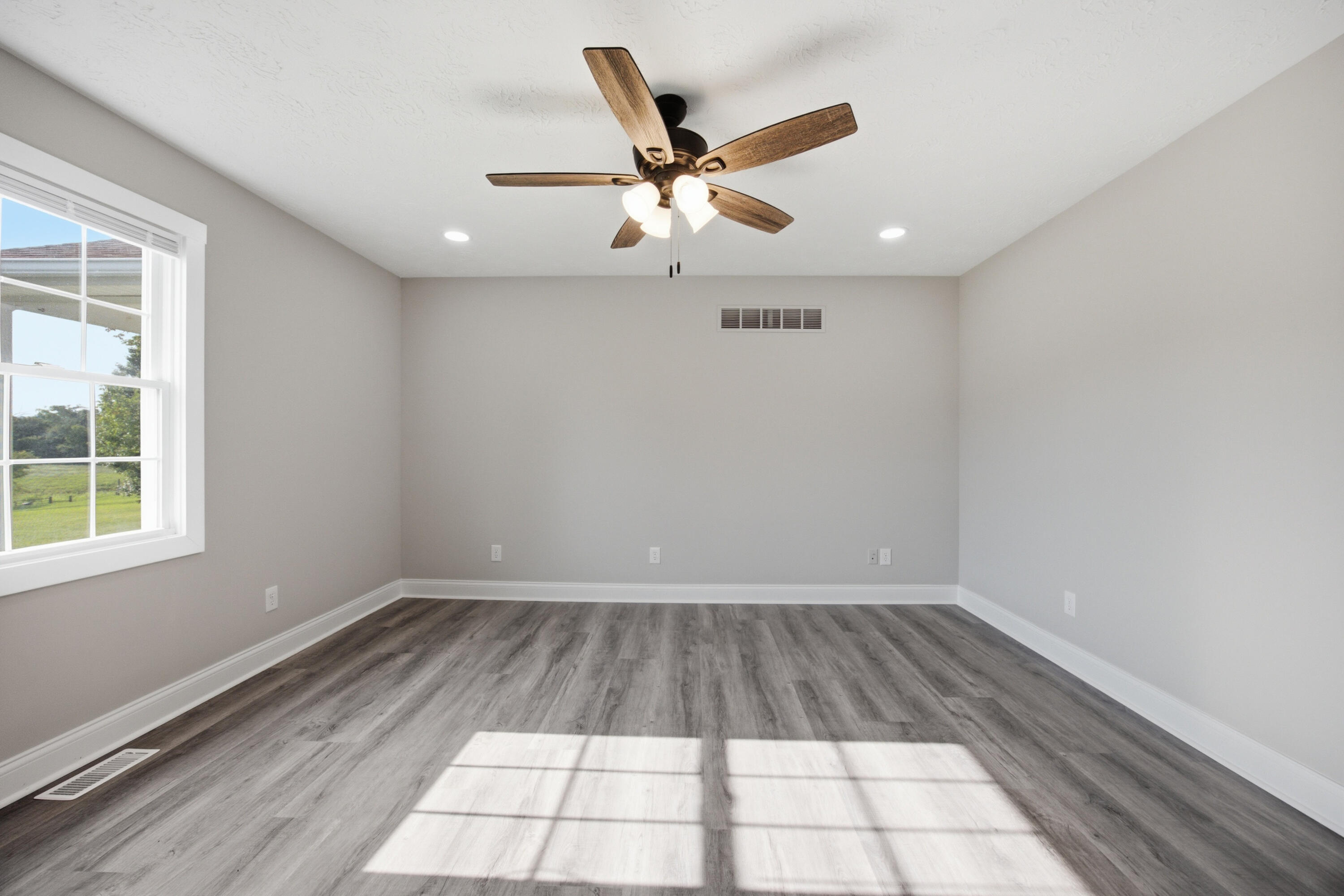 1279 Rice Road Property Photo 33