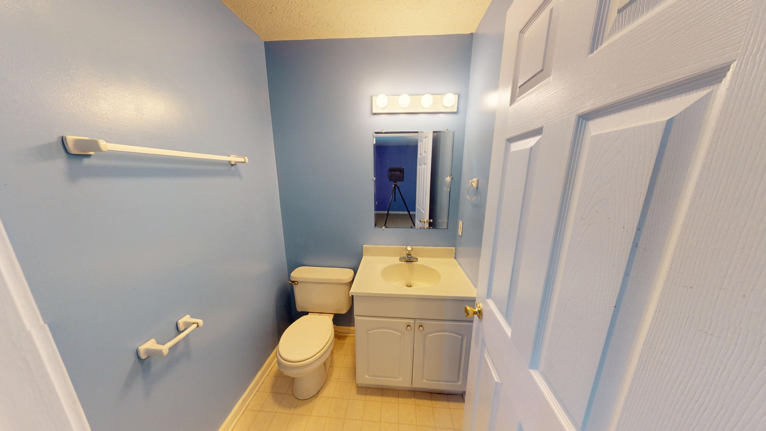 35 Cardinal Drive Property Photo 11