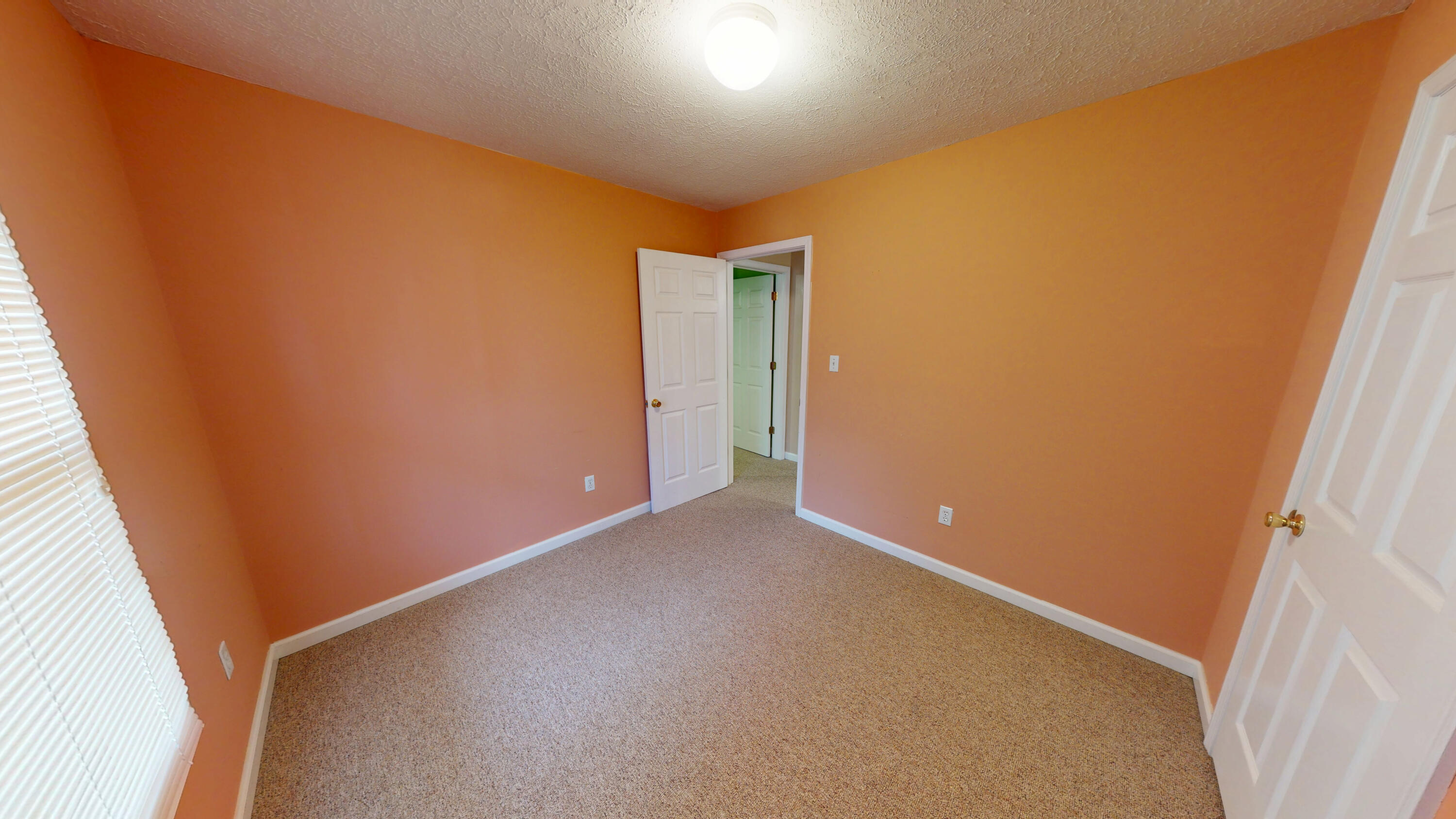 35 Cardinal Drive Property Photo 14