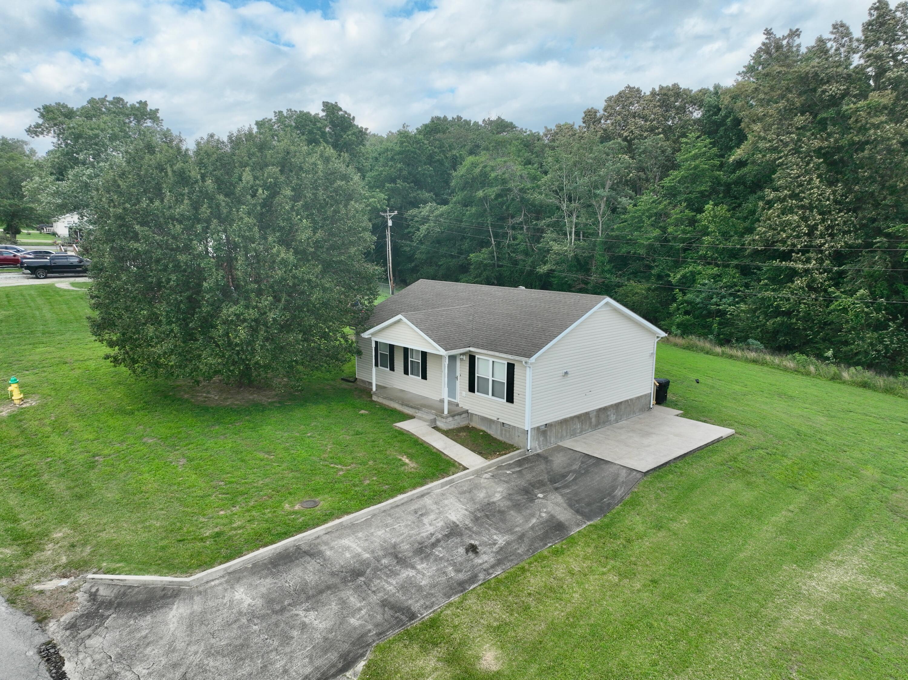 35 Cardinal Drive Property Photo 19