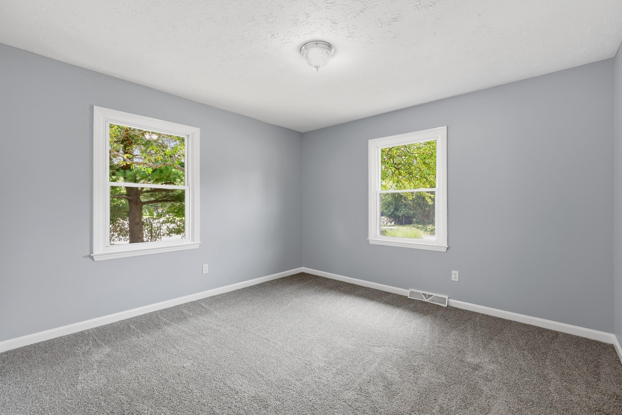 3717 Gladman Way Property Photo 18