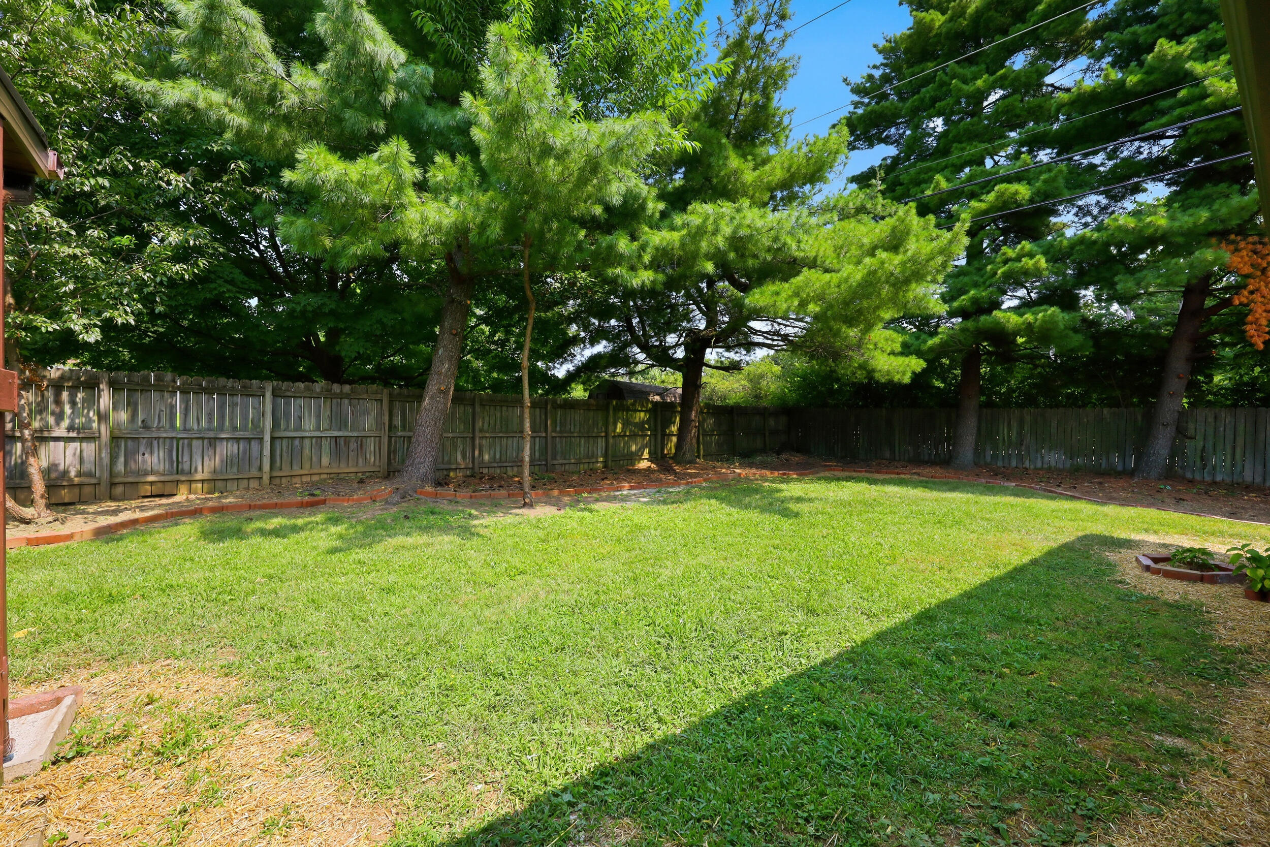 3717 Gladman Way Property Photo 35