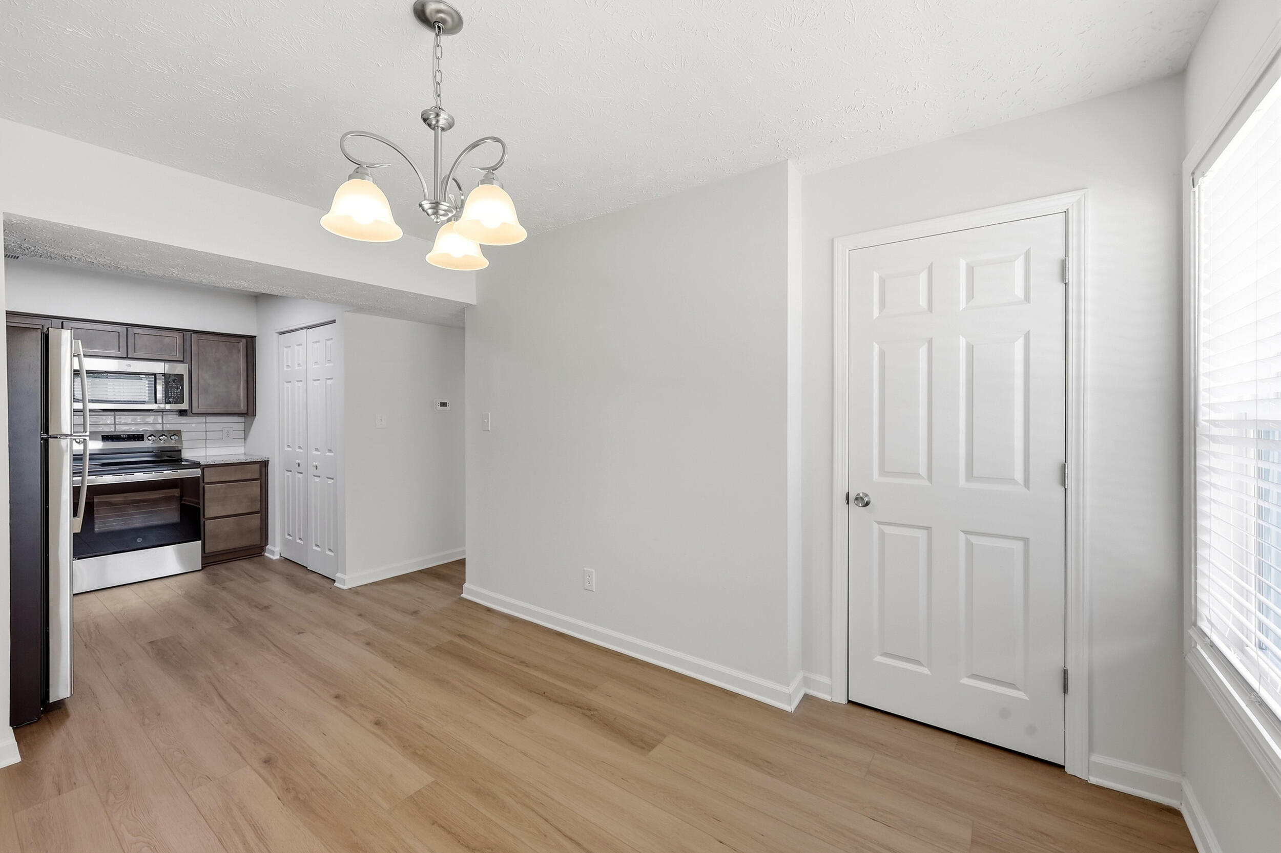 1609 Prairie Circle Property Photo 10