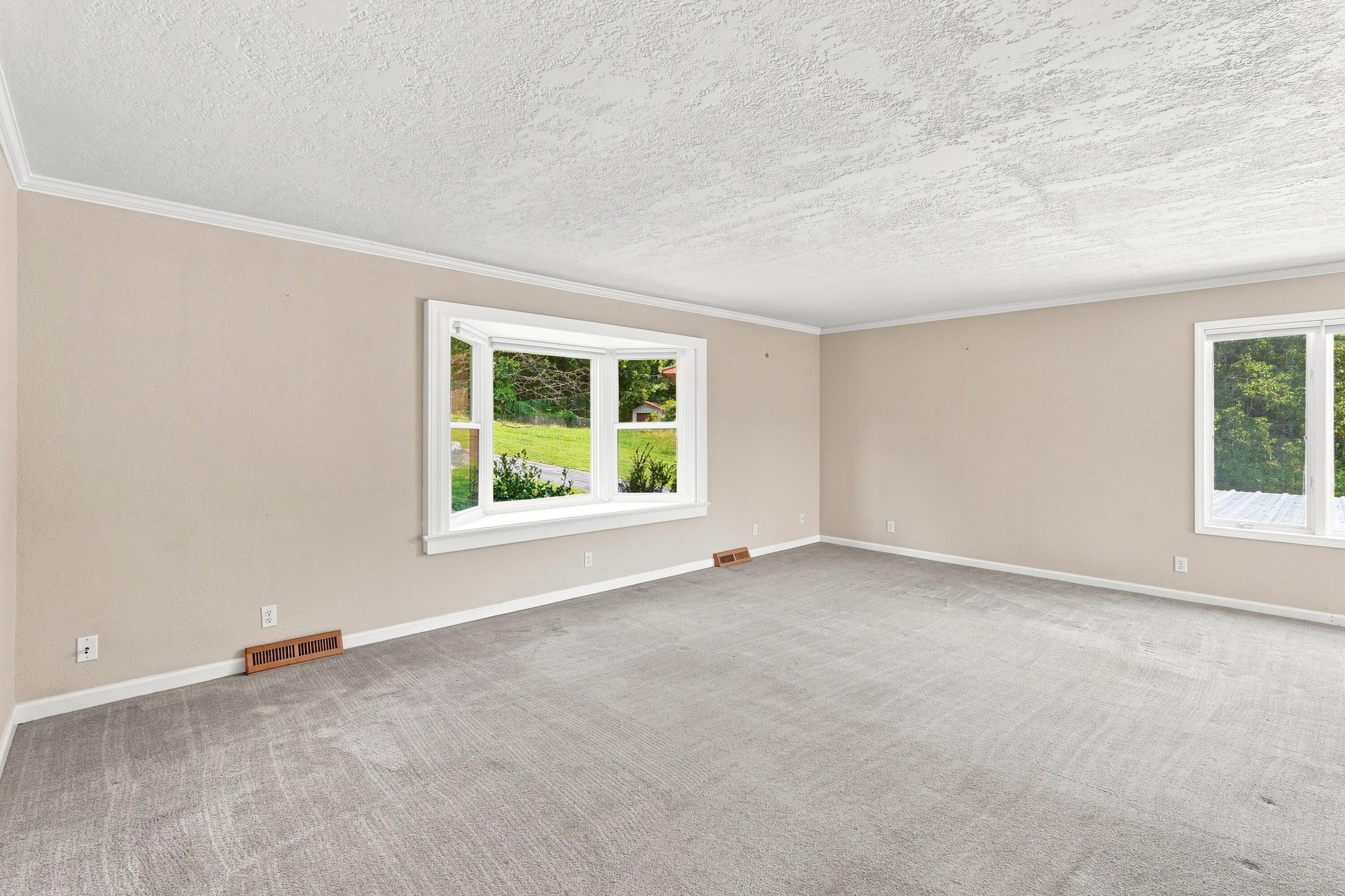 99 Elliott Street Property Photo 3