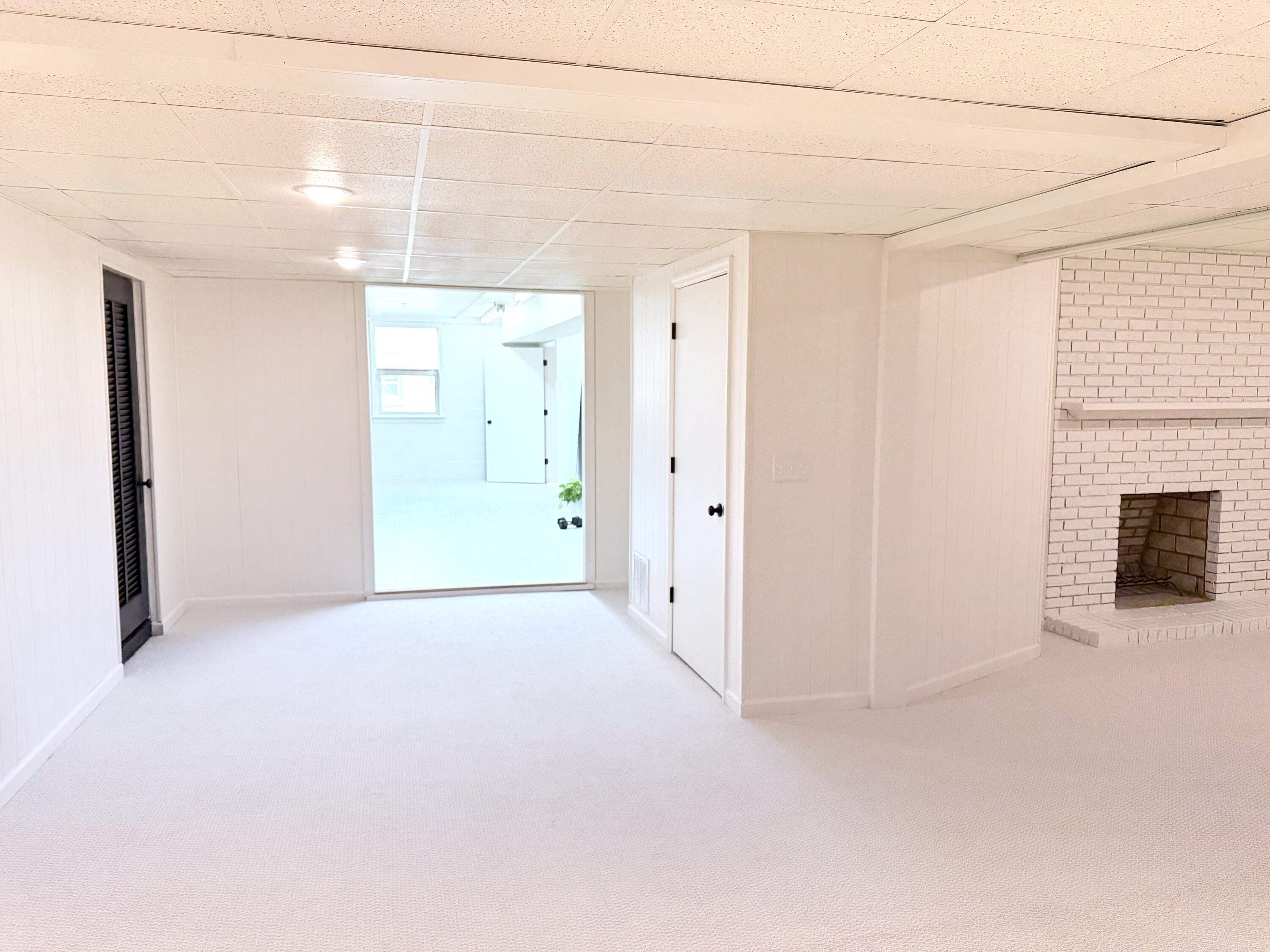 304 Westover Road Property Photo 29