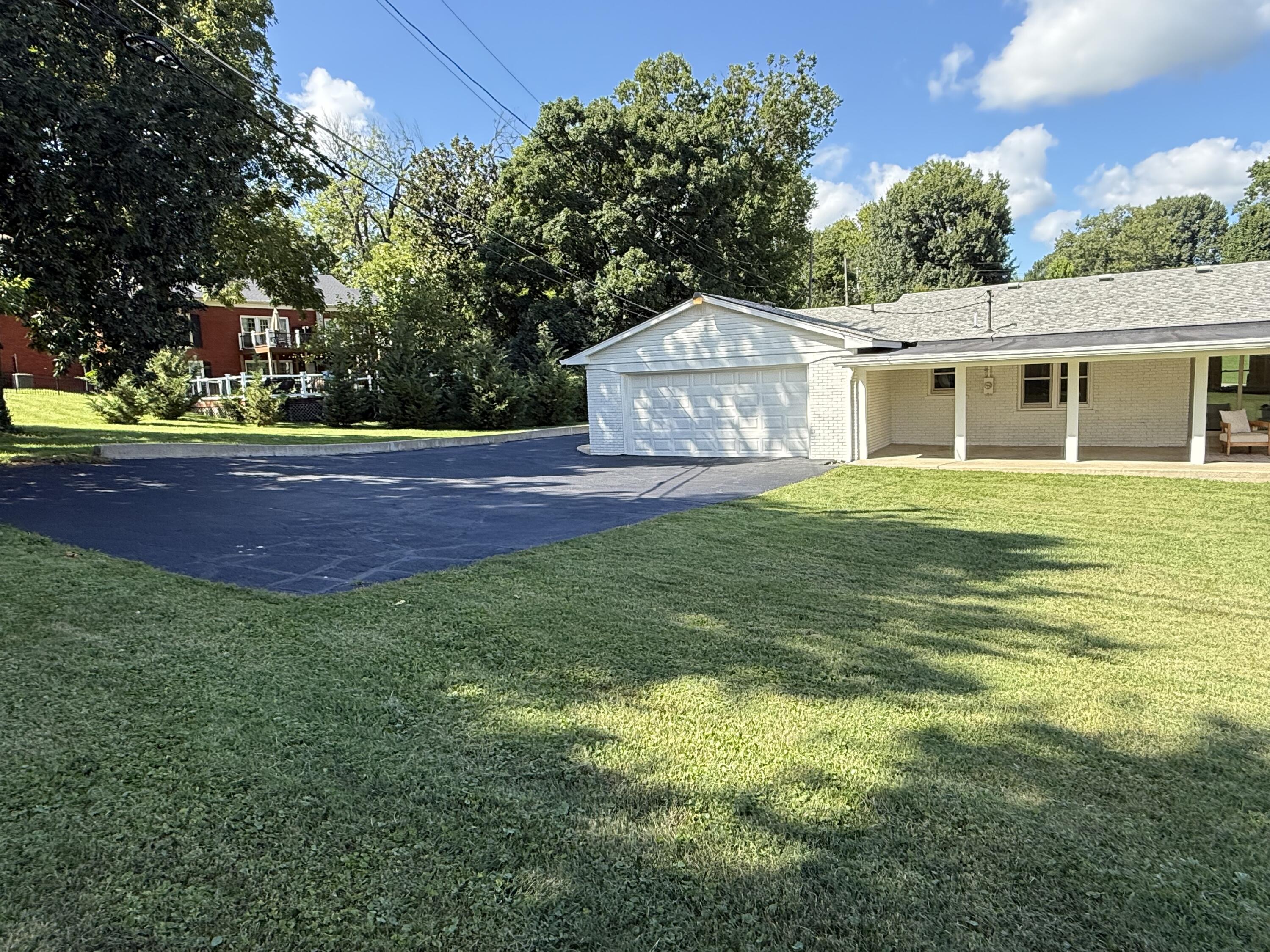 304 Westover Road Property Photo 33