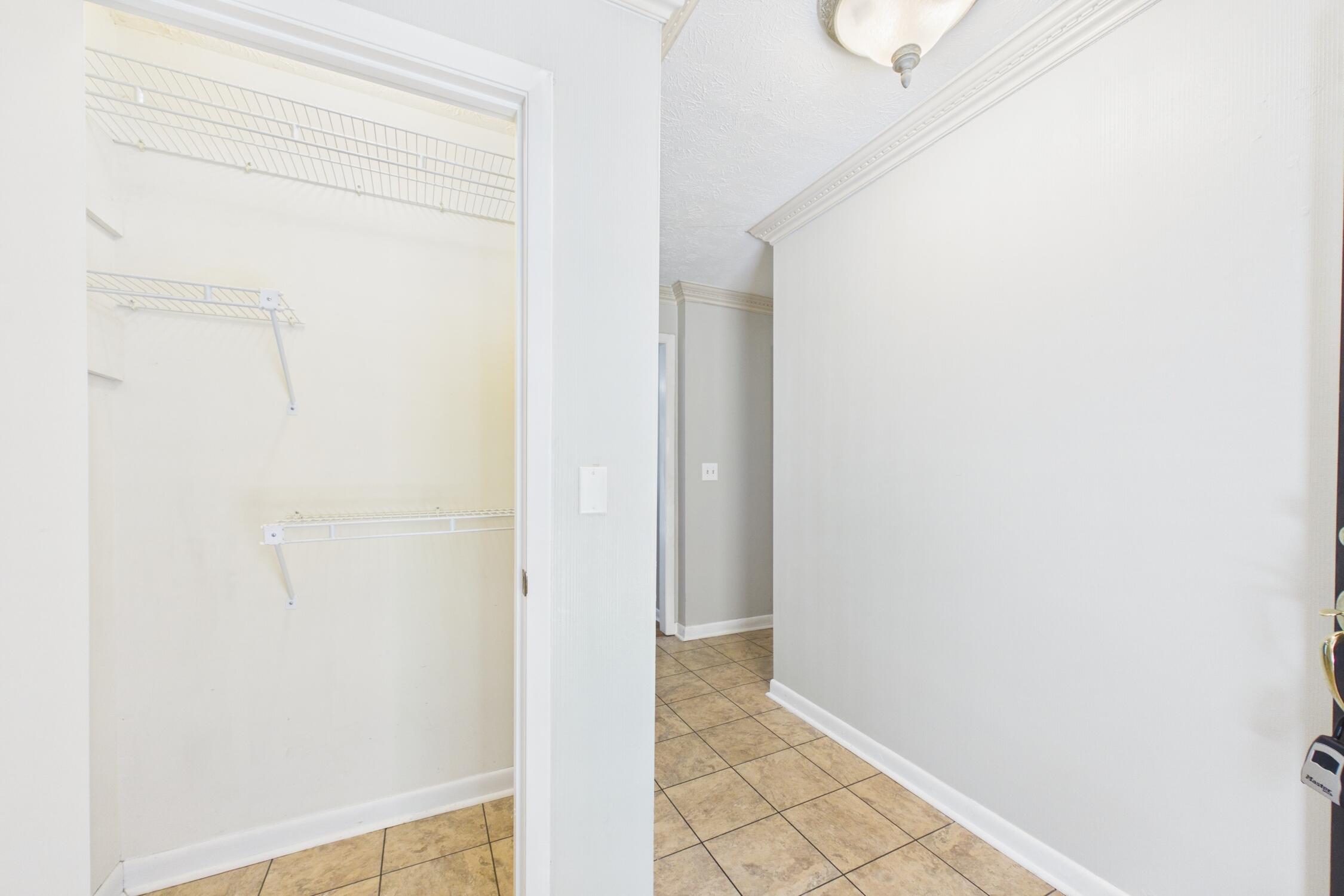 68 Clay Drive Property Photo 4