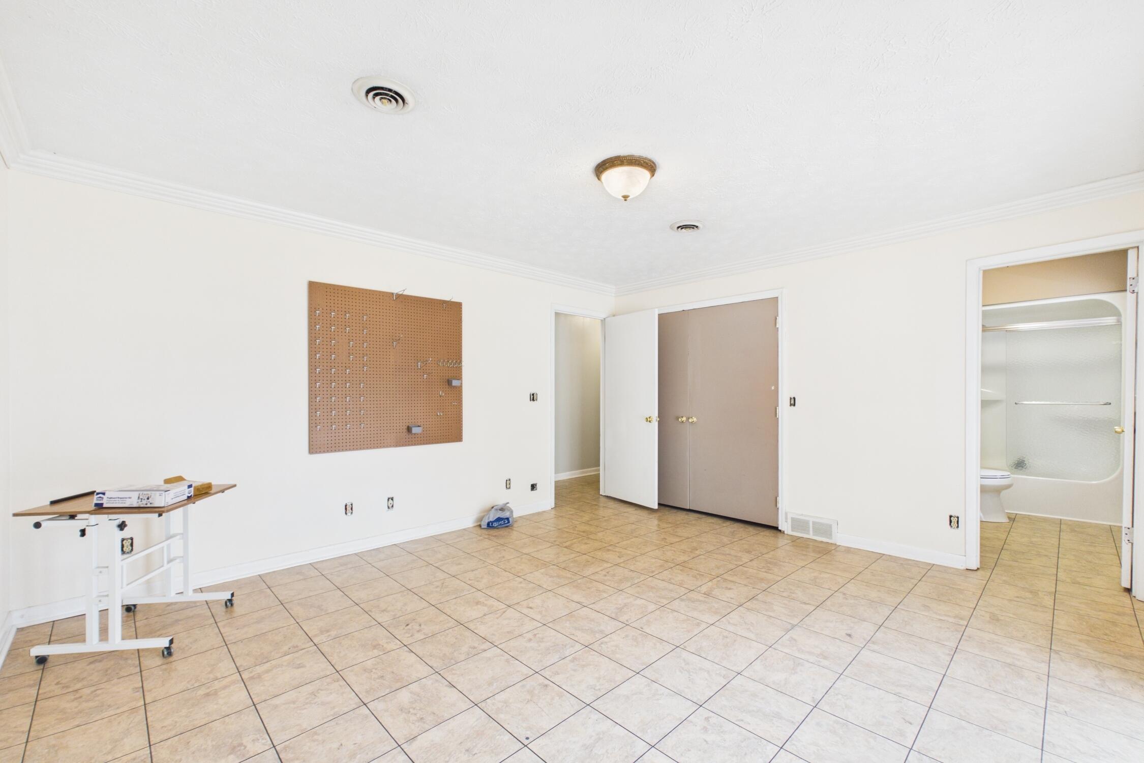 68 Clay Drive Property Photo 11