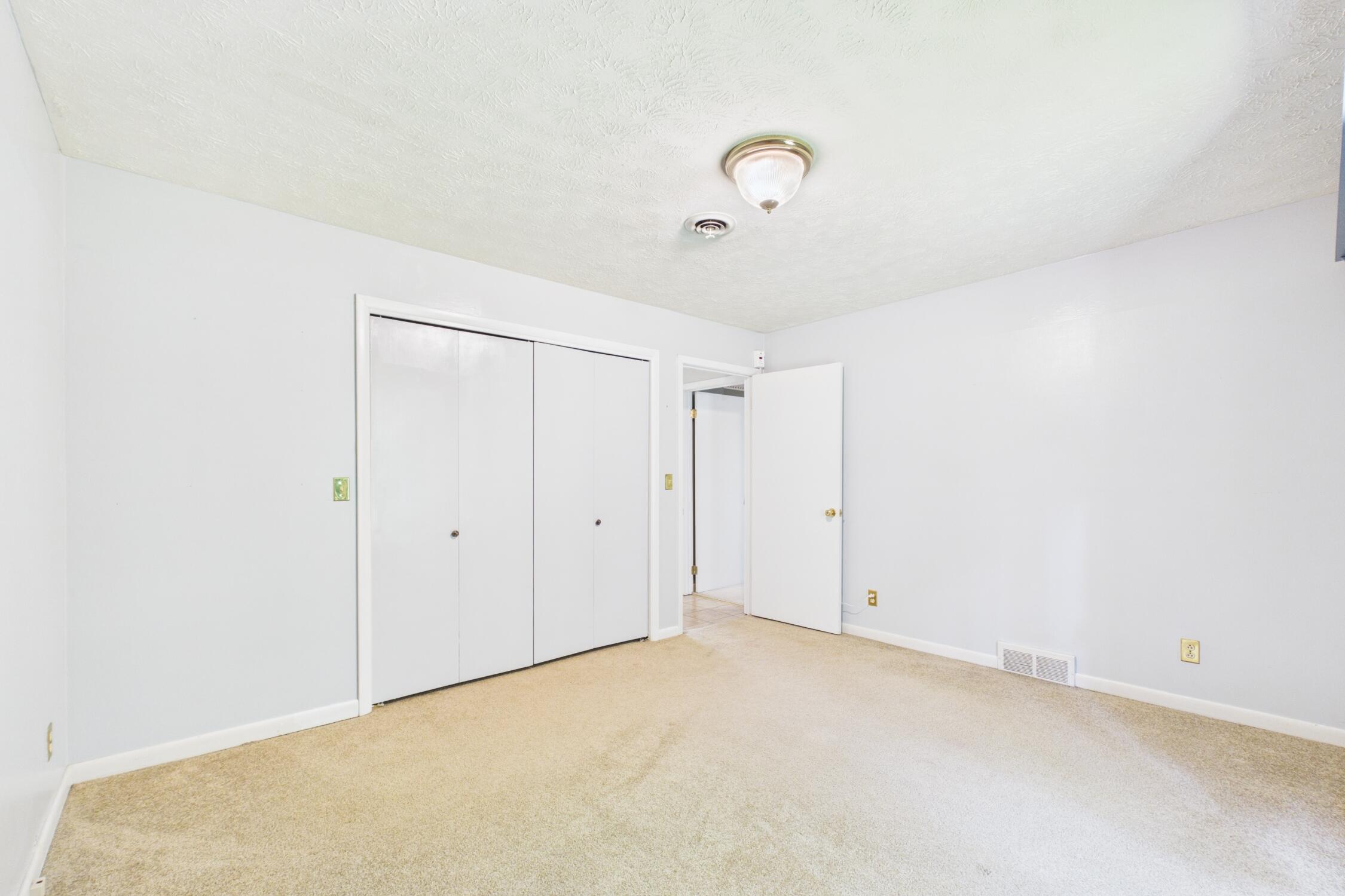 68 Clay Drive Property Photo 15