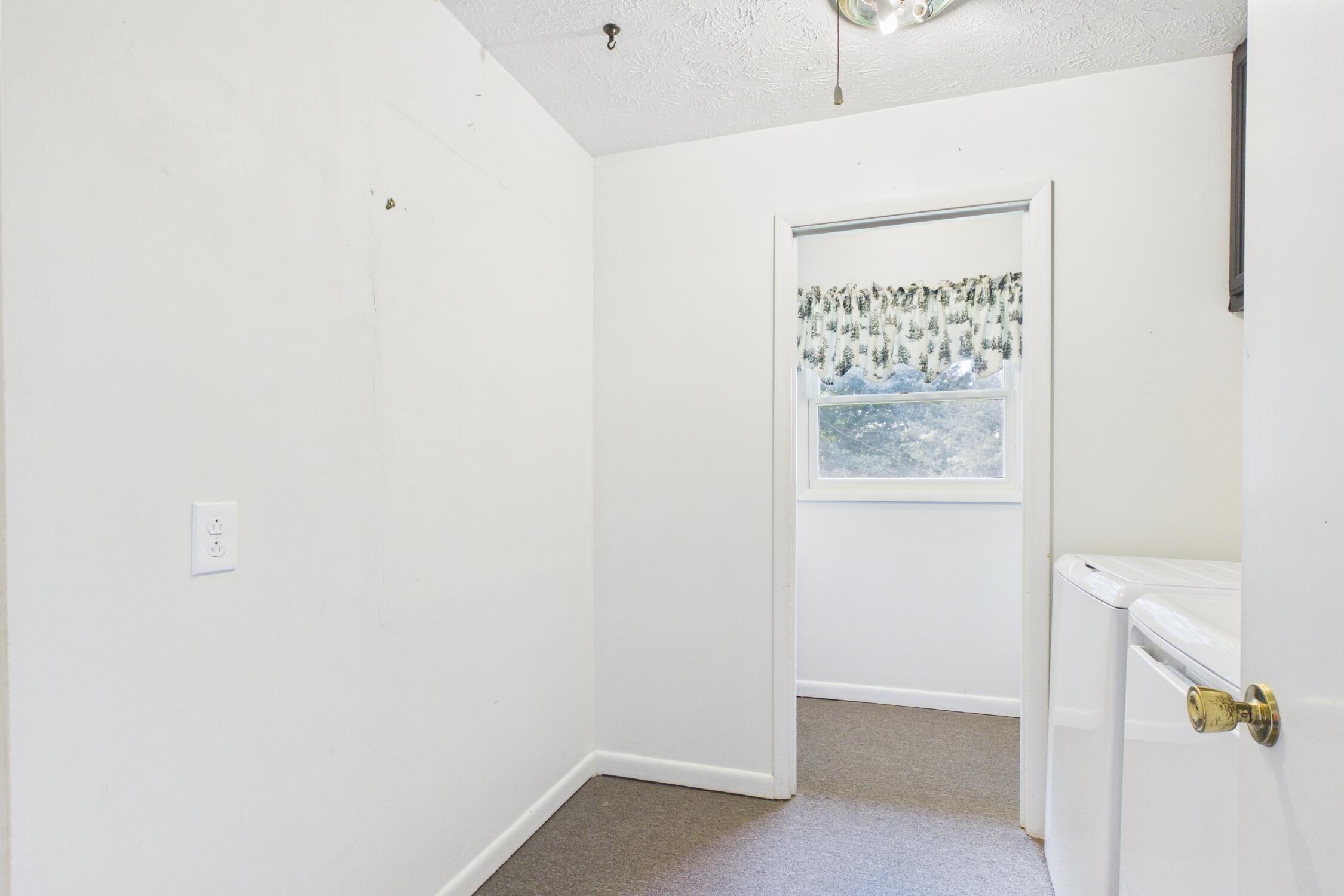 68 Clay Drive Property Photo 40