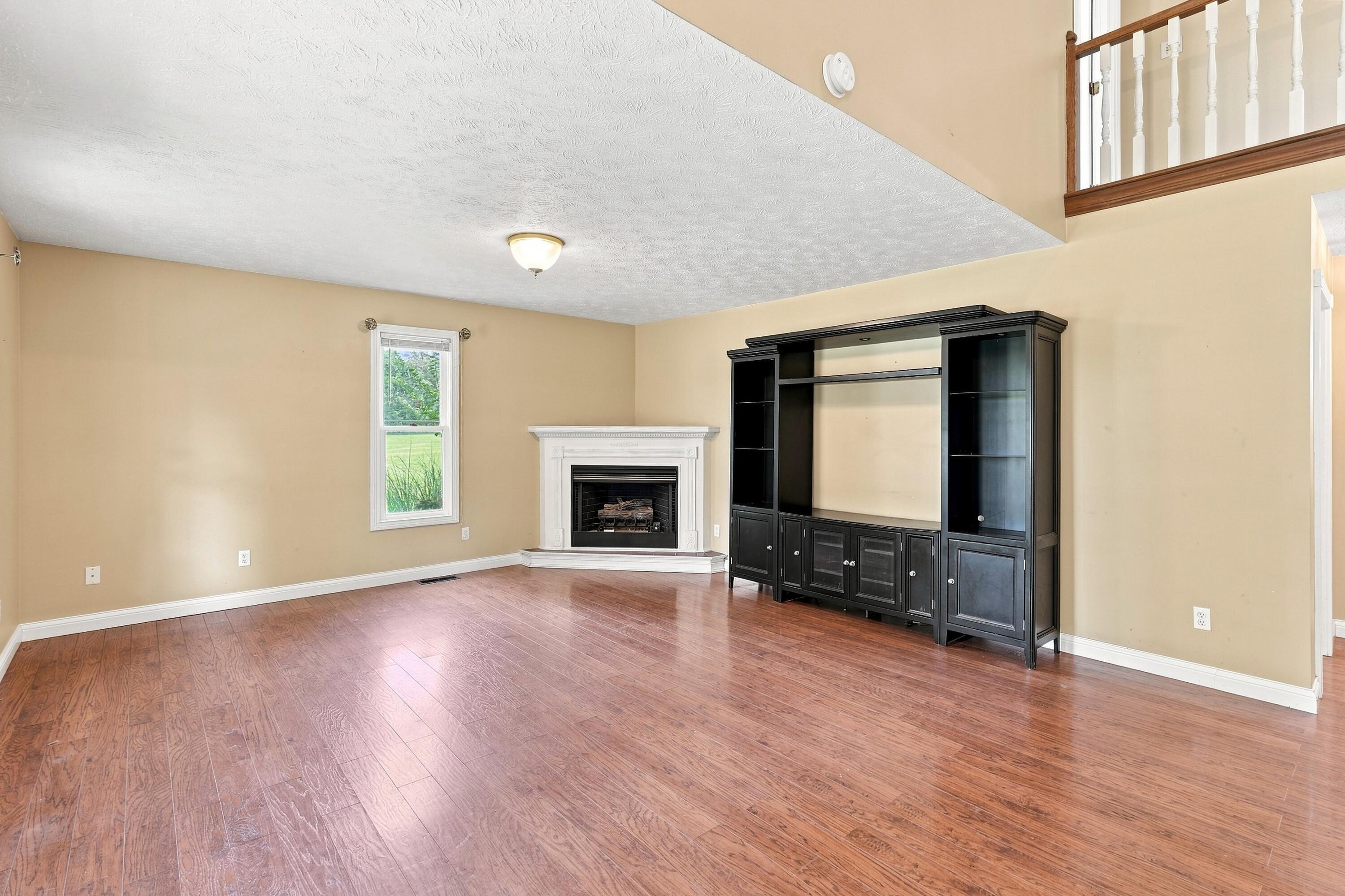6025 Shar-cal Road Property Photo 7