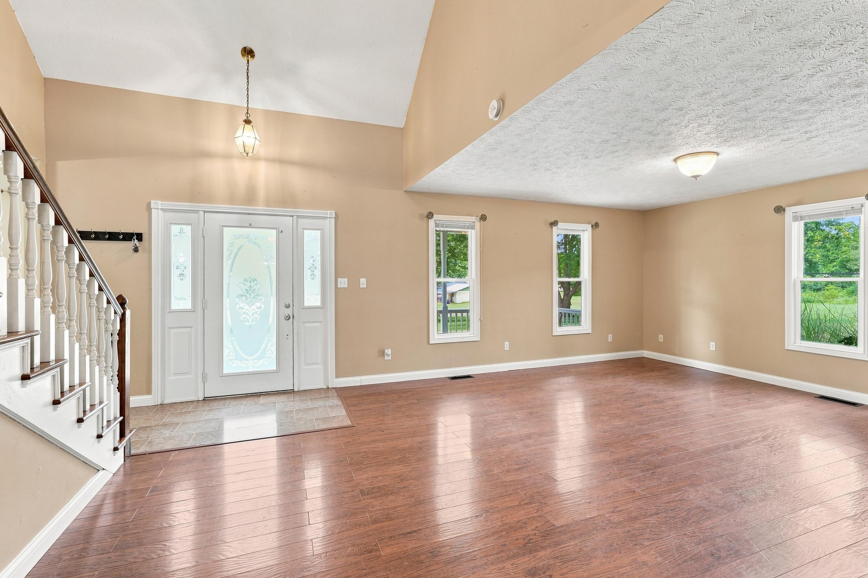 6025 Shar-cal Road Property Photo 9