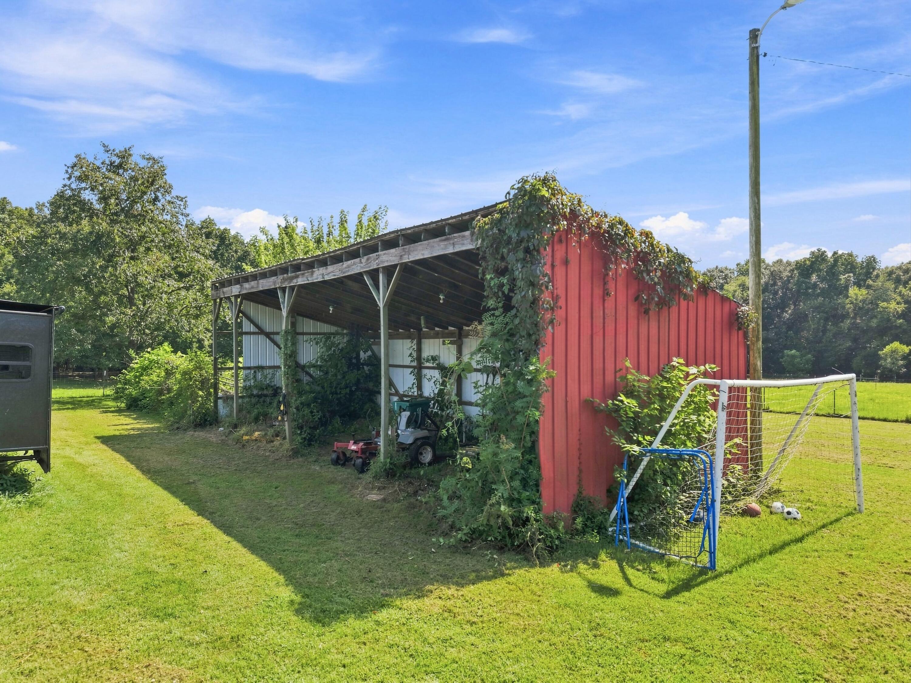 6025 Shar-cal Road Property Photo 32
