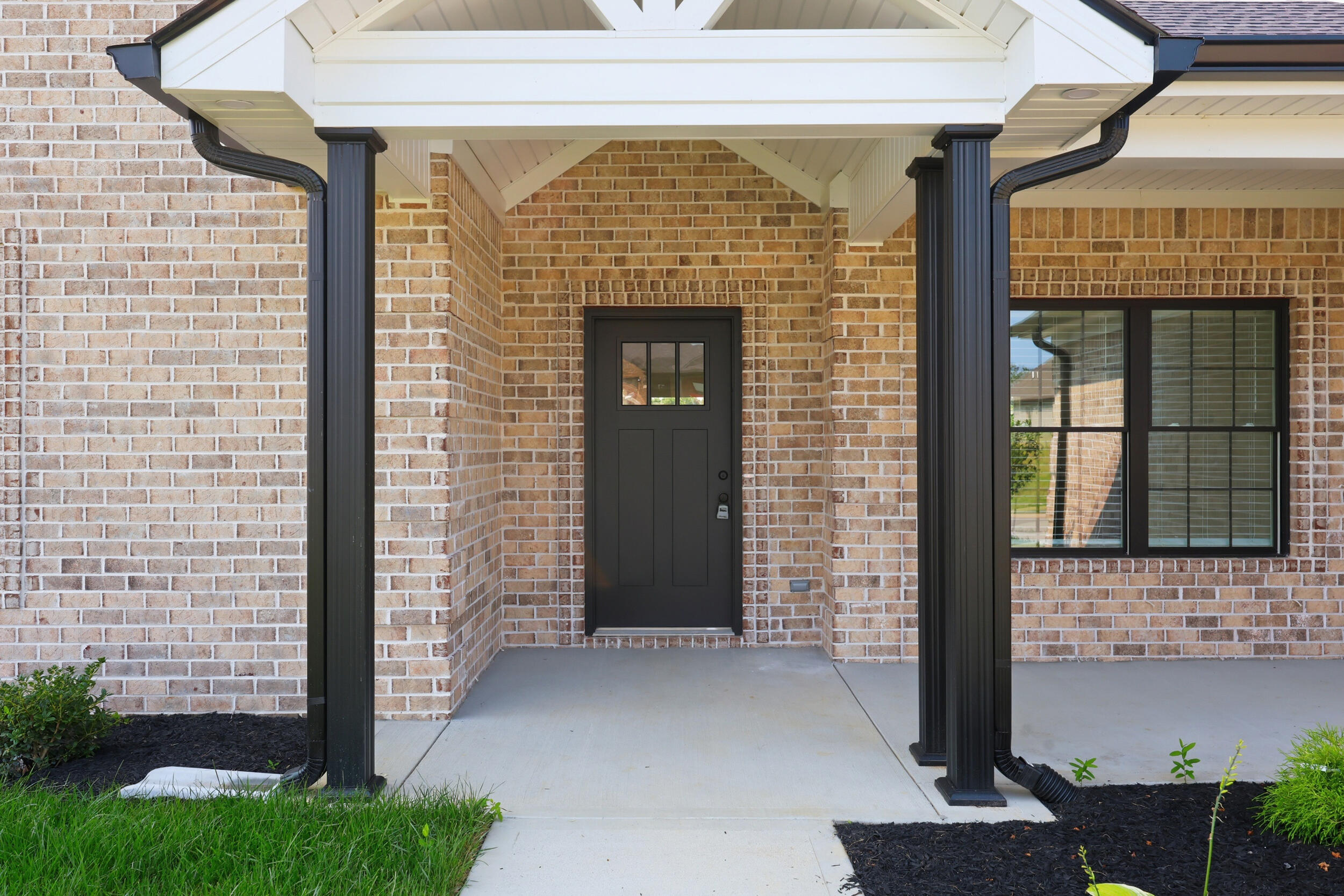 337 Wolverine Way Property Photo 8