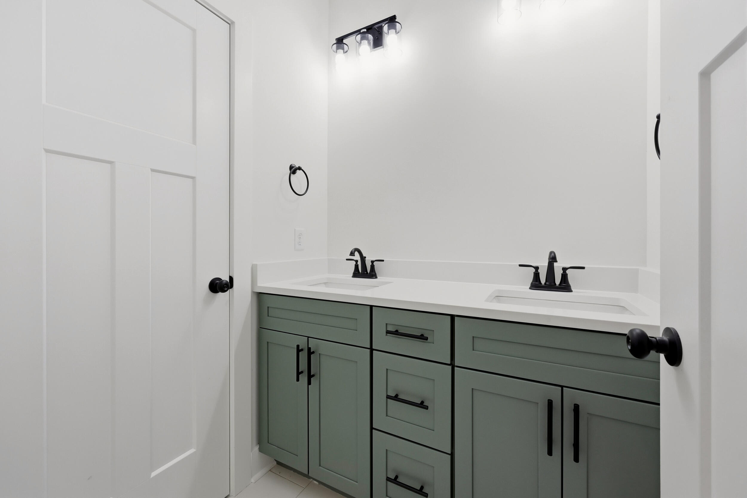 337 Wolverine Way Property Photo 14