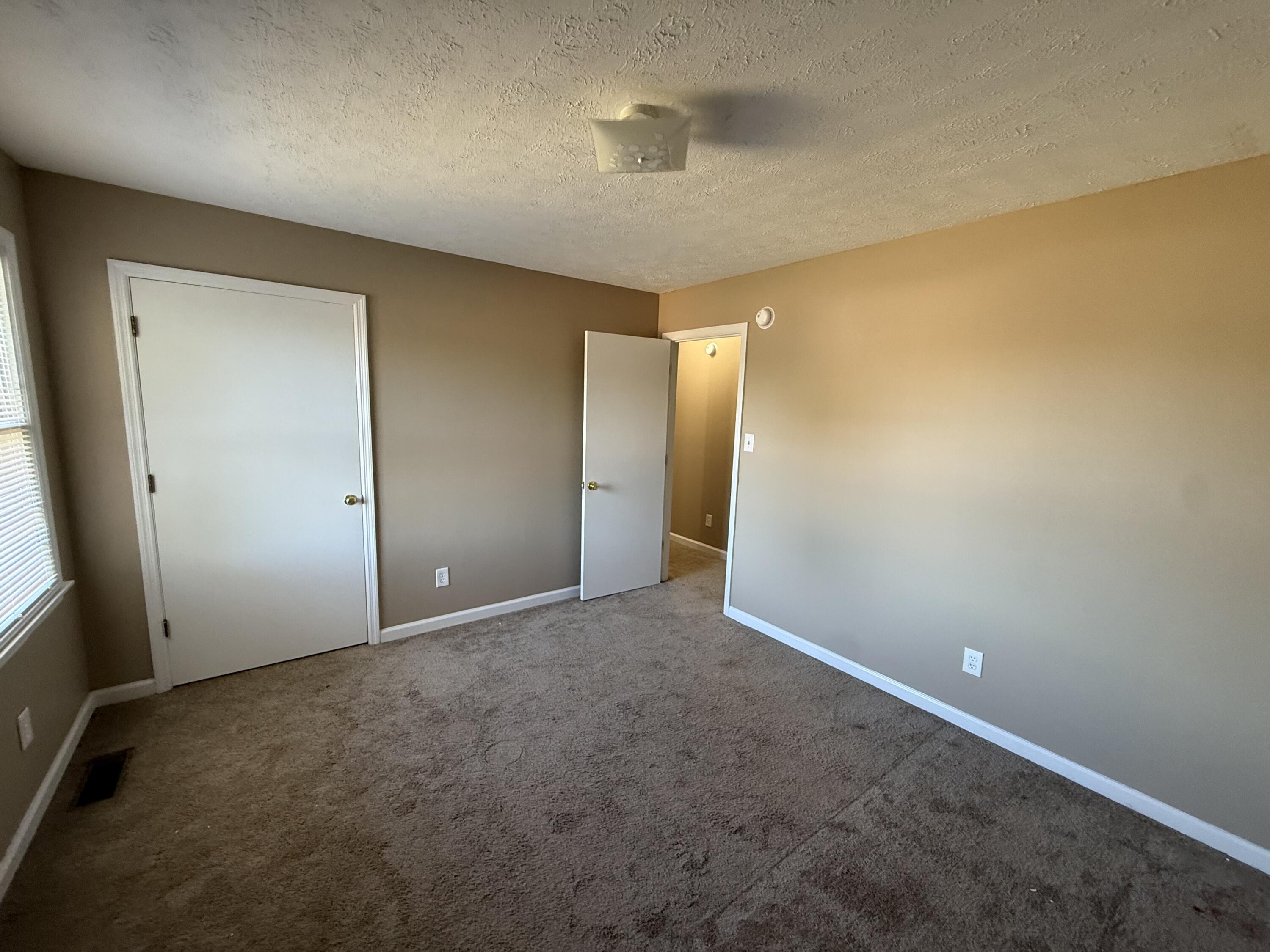 121 Arrowhead Drive Property Photo 8