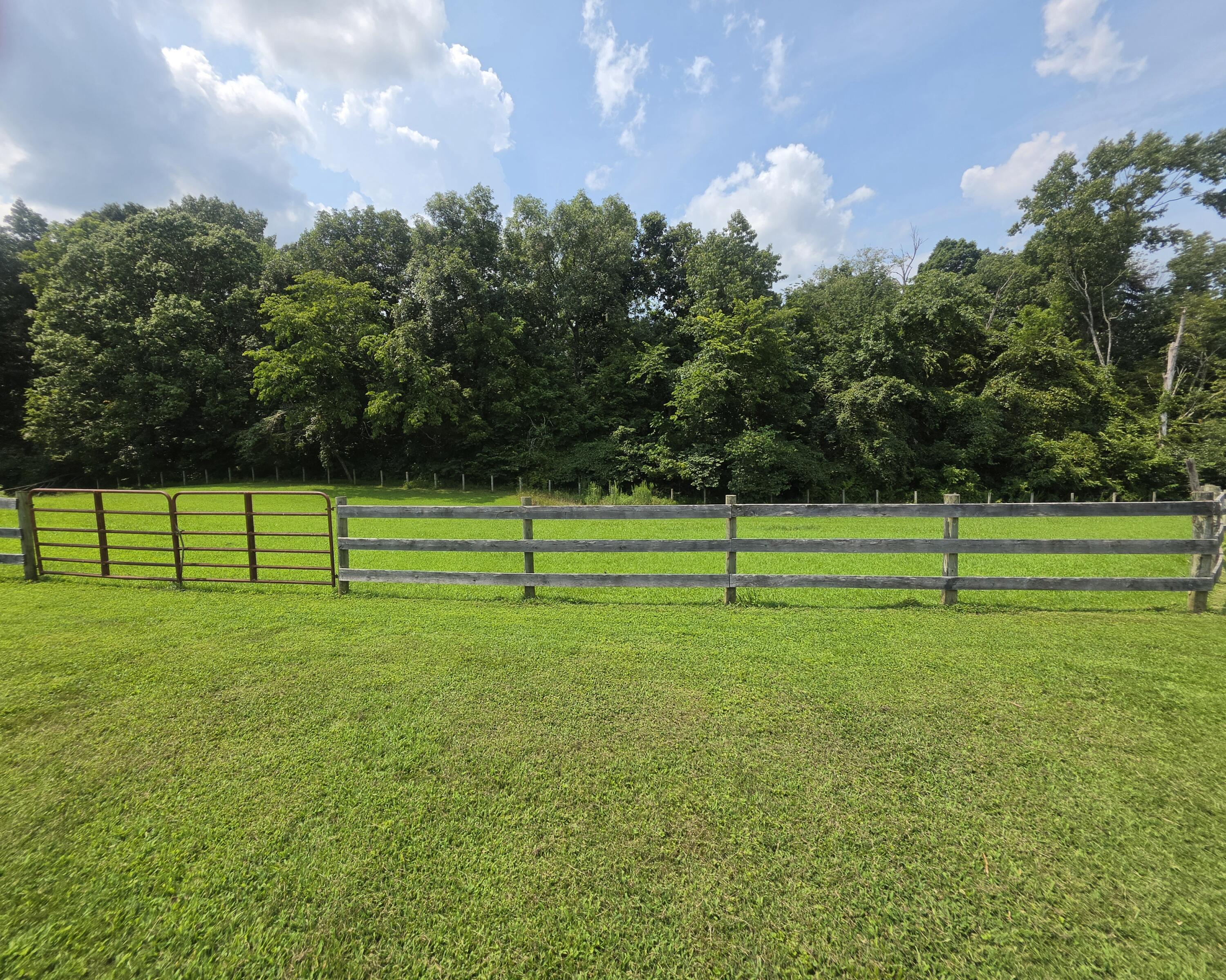 8243 Ky-1676 Property Photo 27