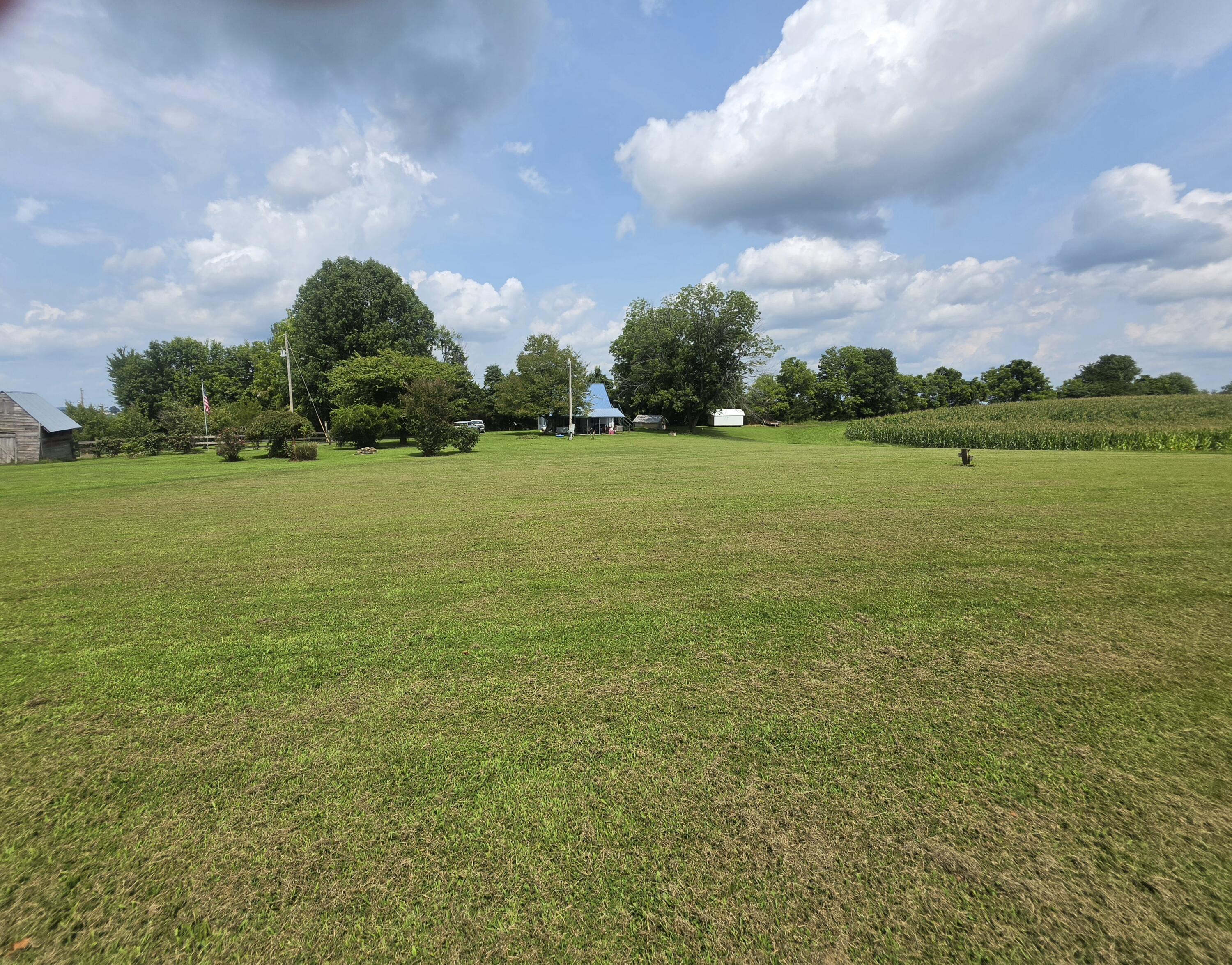 8243 Ky-1676 Property Photo 28