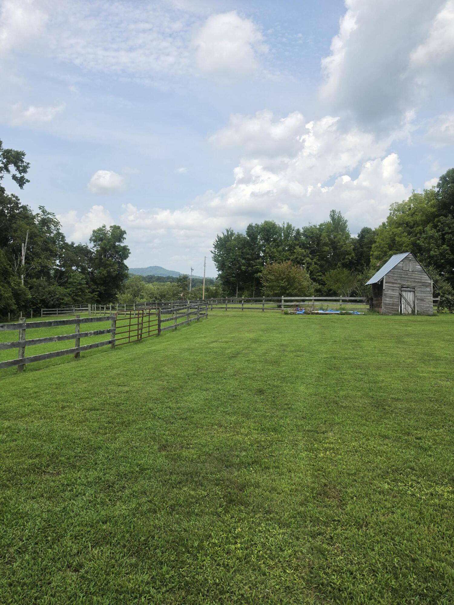 8243 Ky-1676 Property Photo 38