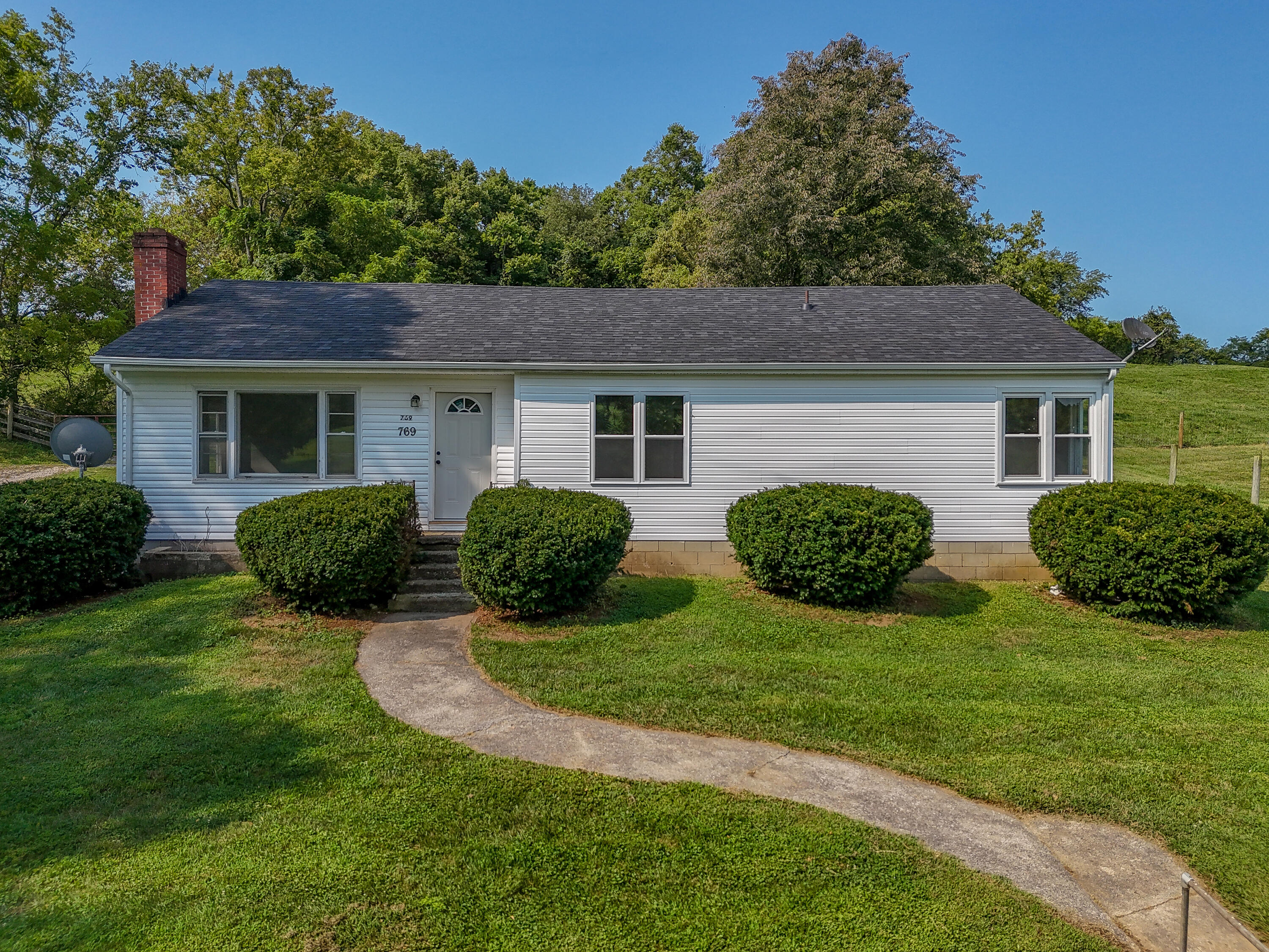 769 Mount Pleasant Road Property Photo 1