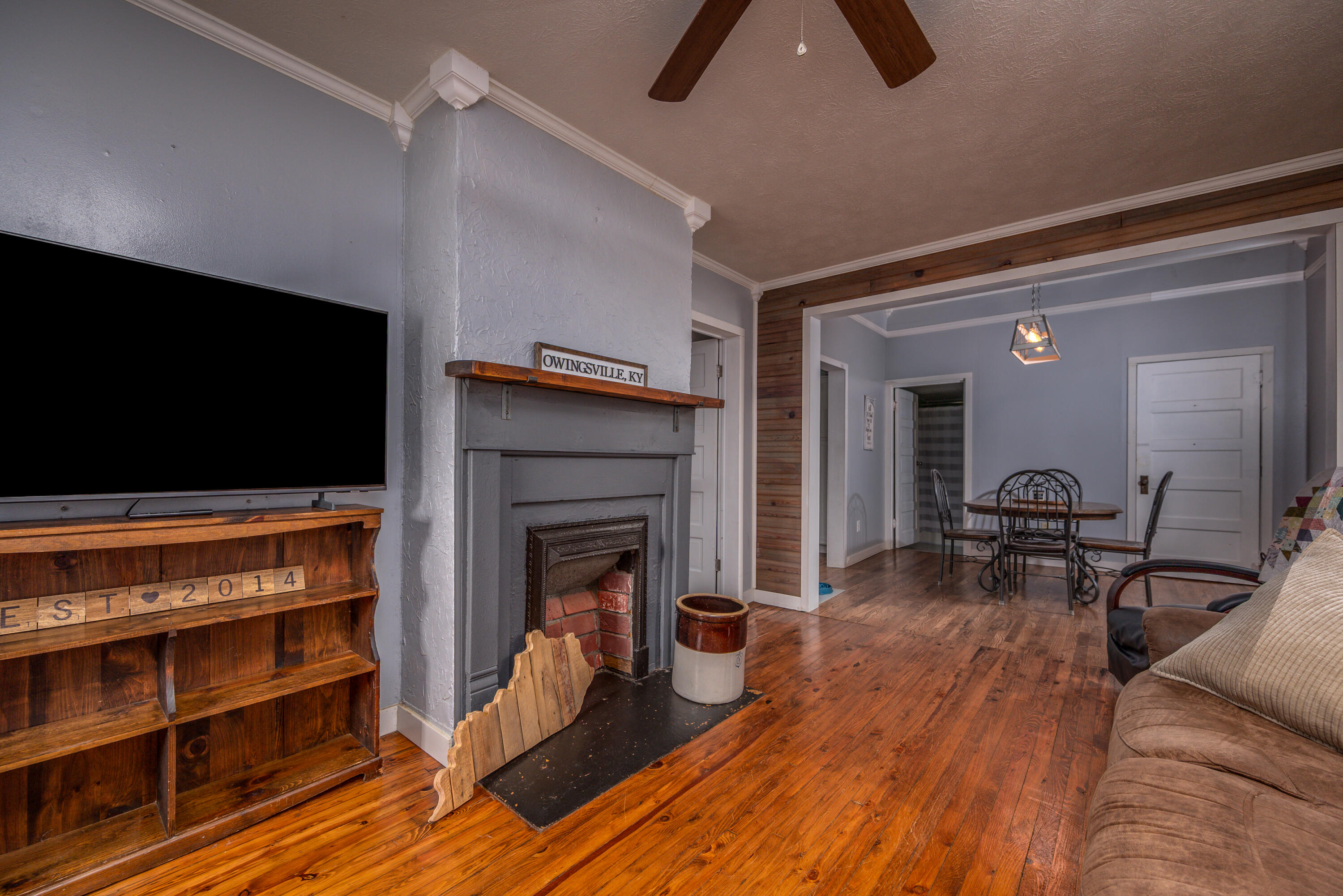 127 Bath Avenue Property Photo 6