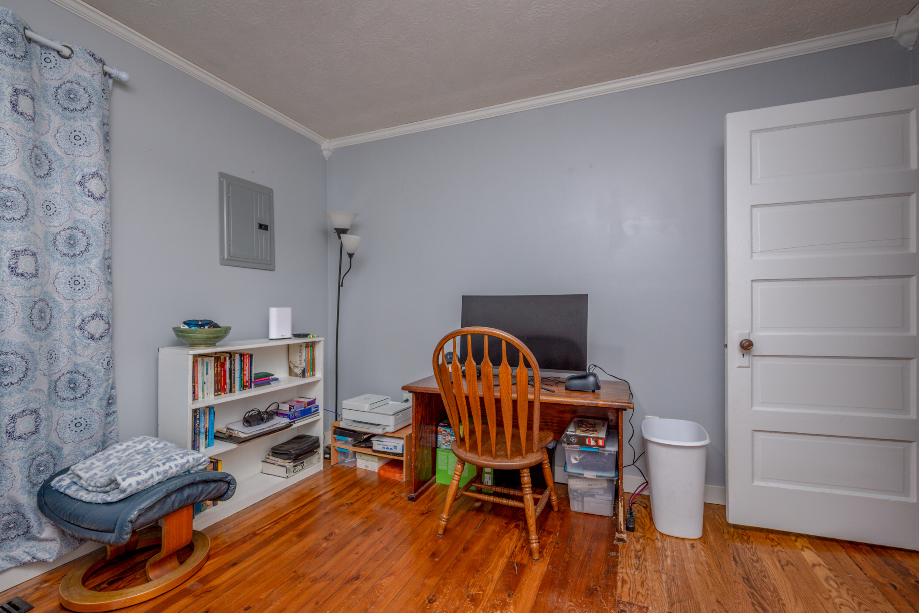 127 Bath Avenue Property Photo 16