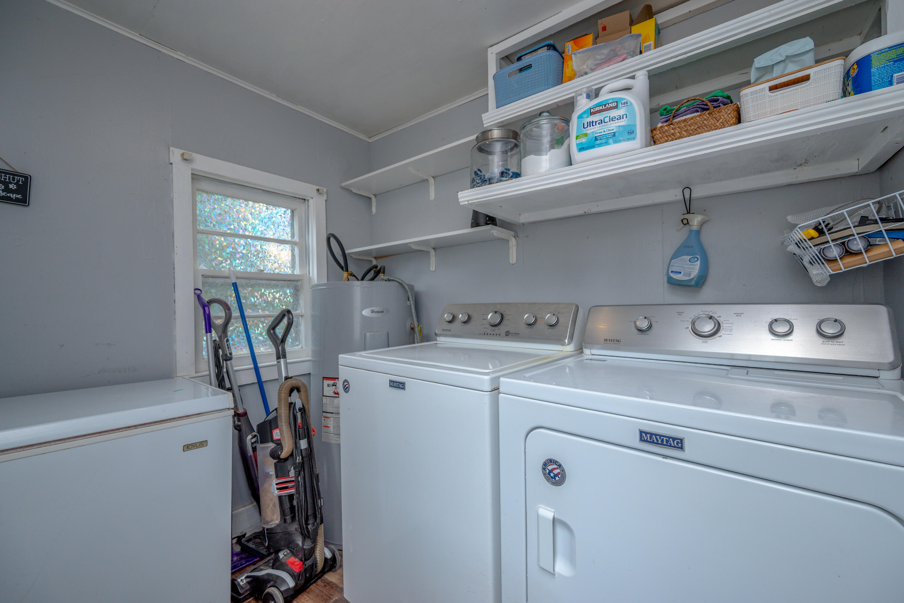 127 Bath Avenue Property Photo 17