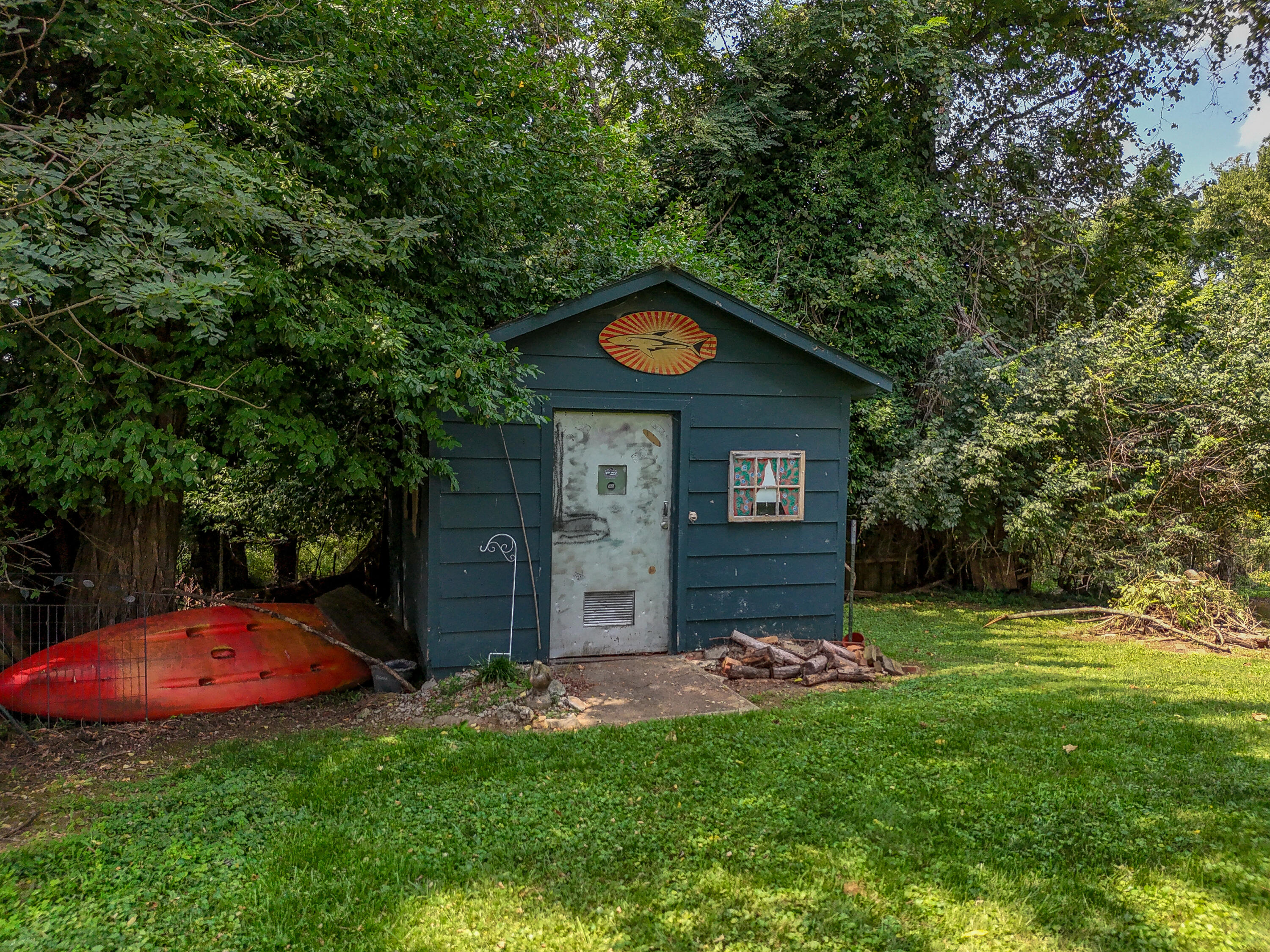 127 Bath Avenue Property Photo 23