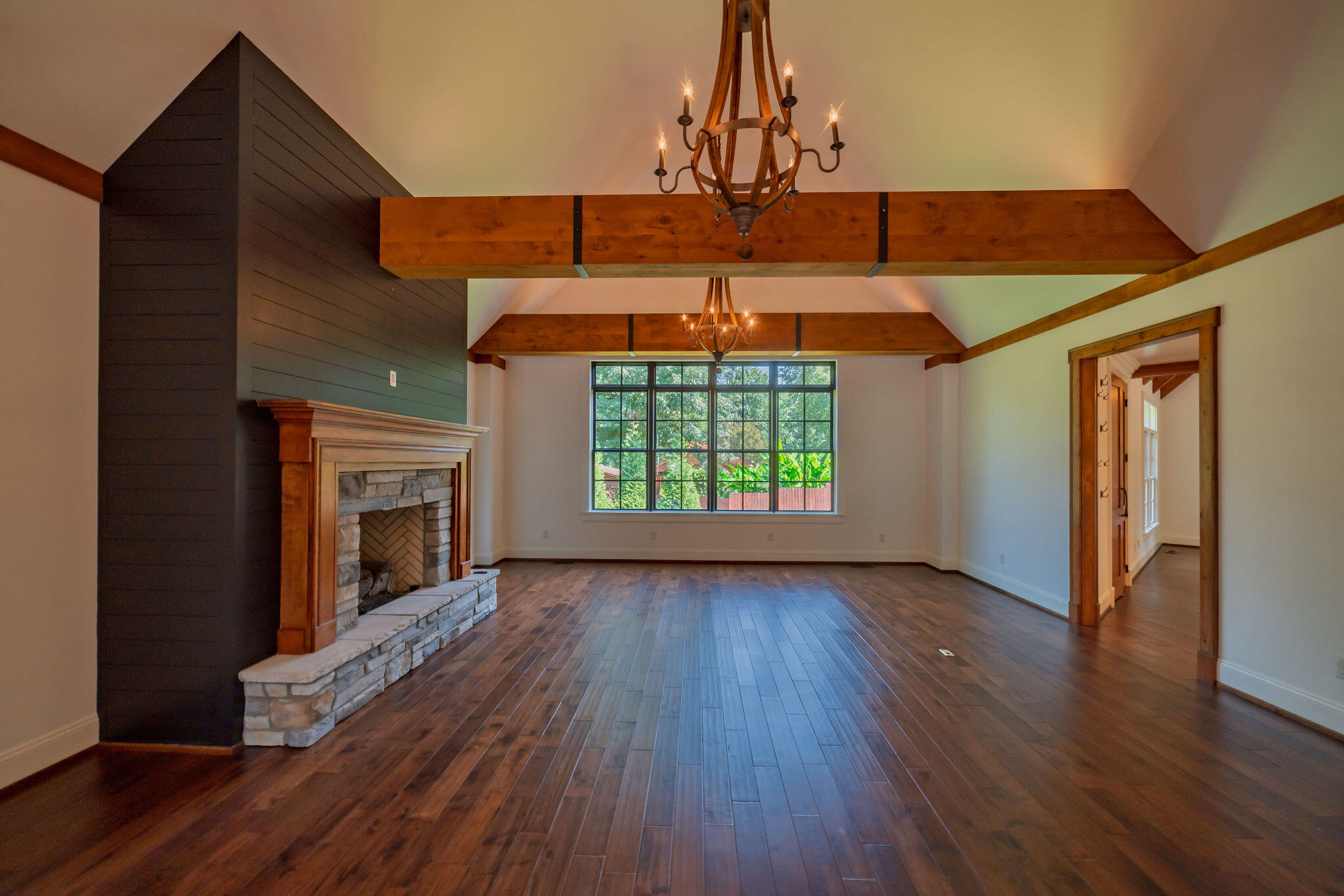 301 Carson Way Property Photo 15