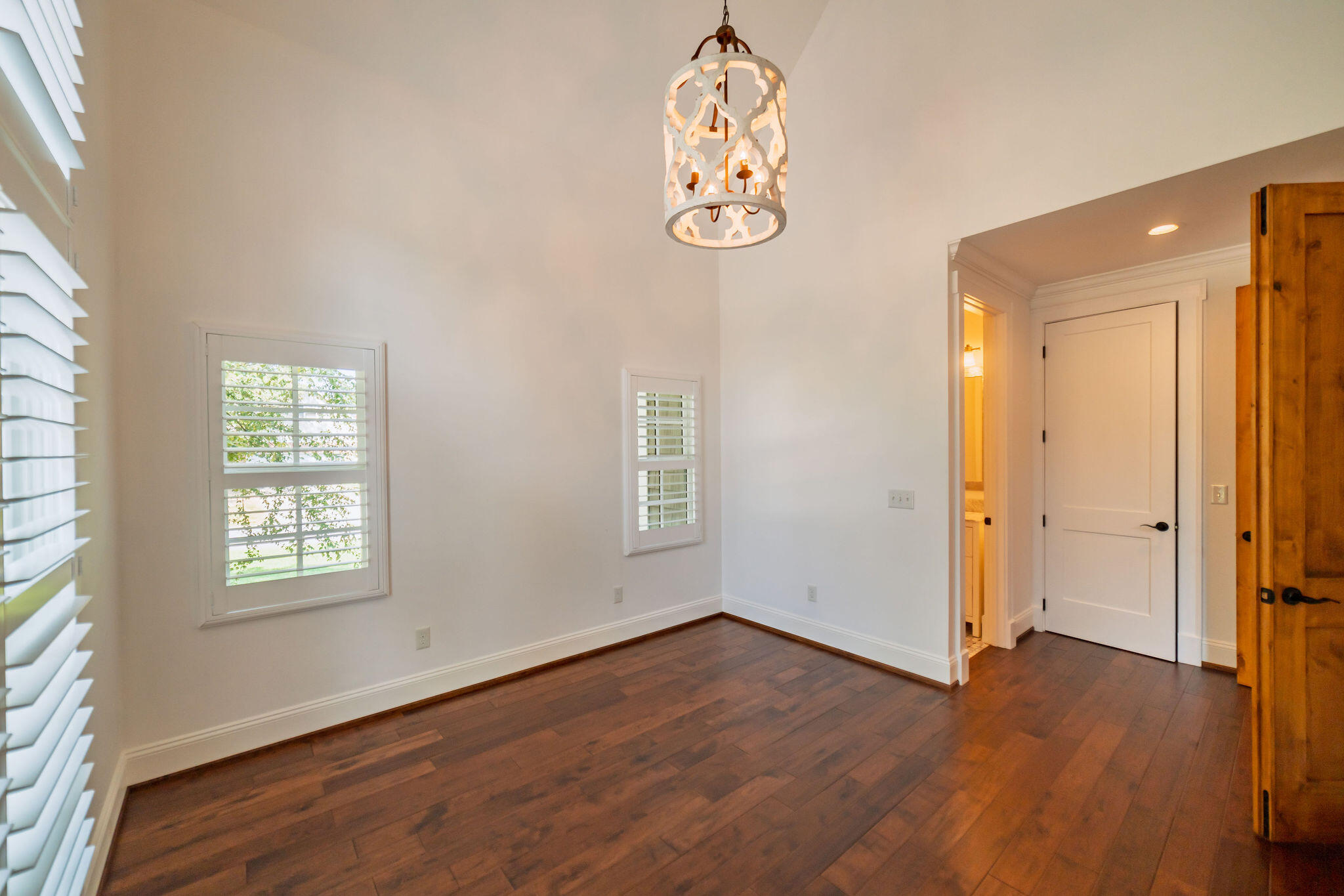 301 Carson Way Property Photo 57