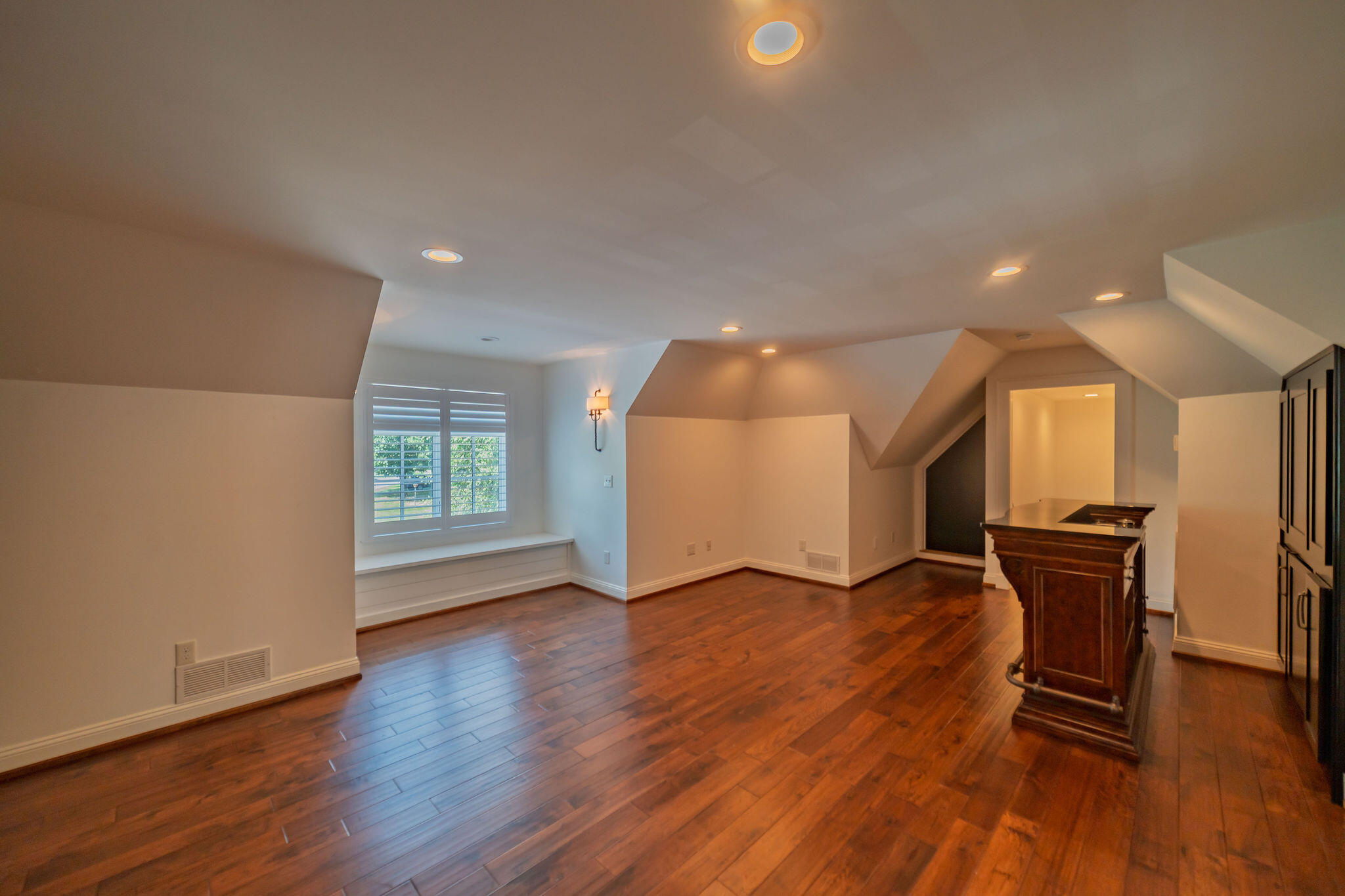 301 Carson Way Property Photo 64