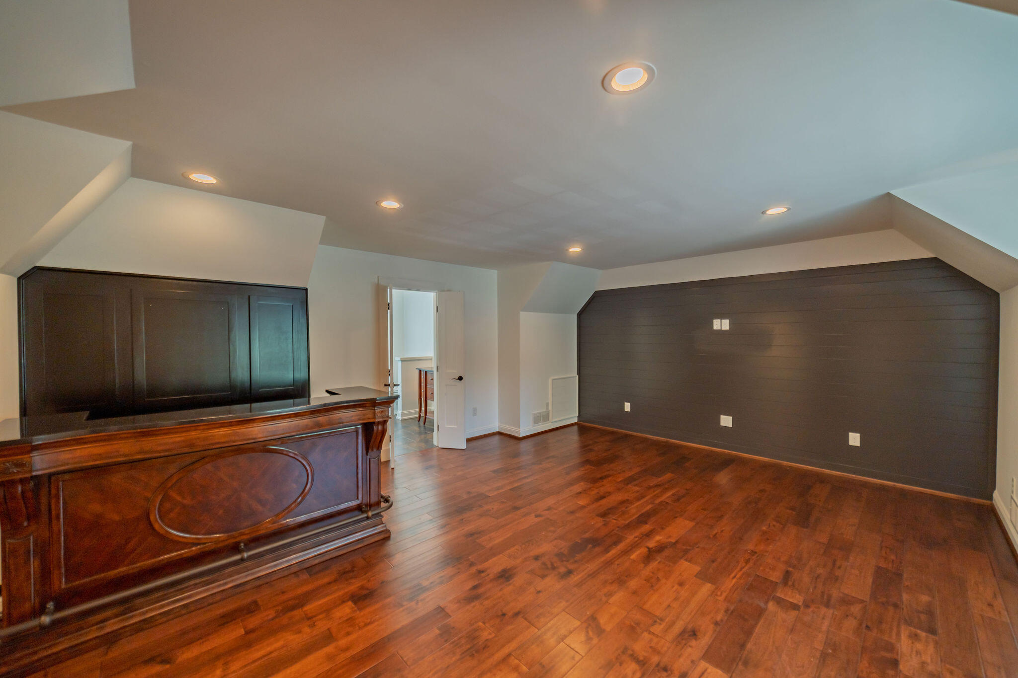 301 Carson Way Property Photo 67