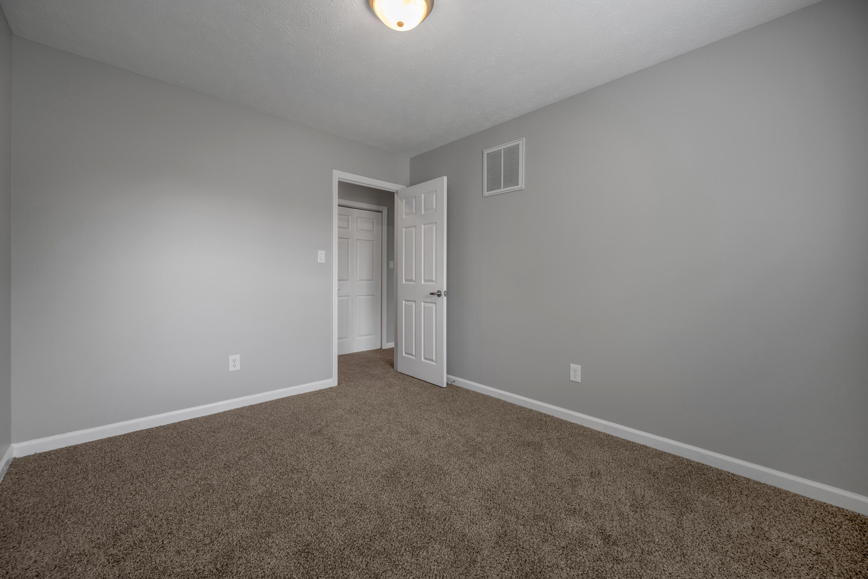 2806 Kasey Court Property Photo 29