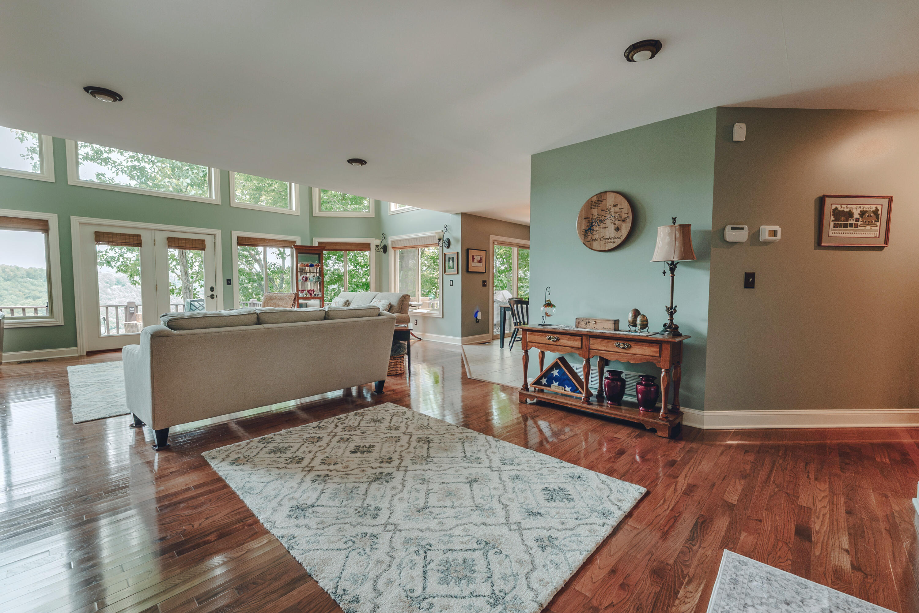 1355 Cliffside Drive Property Photo 29